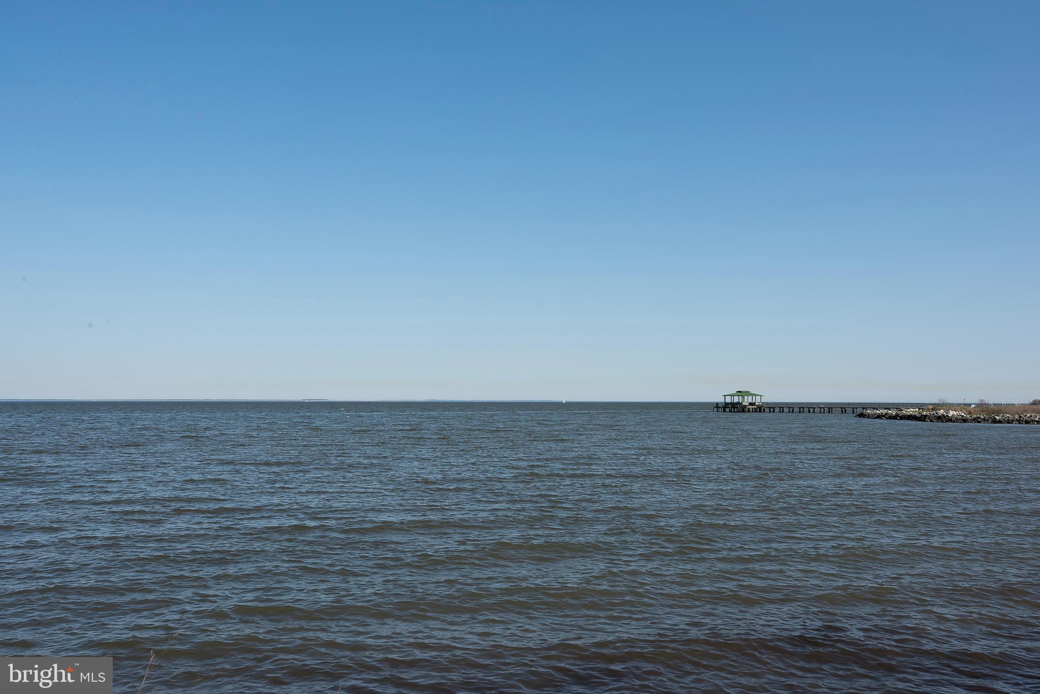 CEDARHURST ON THE BAY - Residential