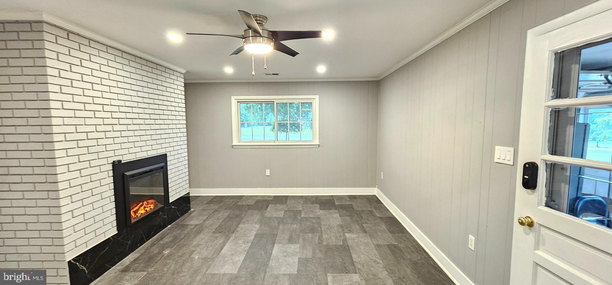 MAPLE LAWN - Residential