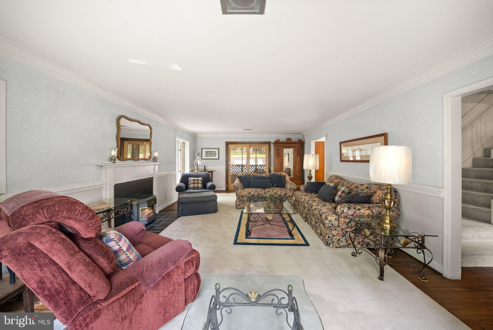 LAKE OCCOQUAN CLUB - Residential
