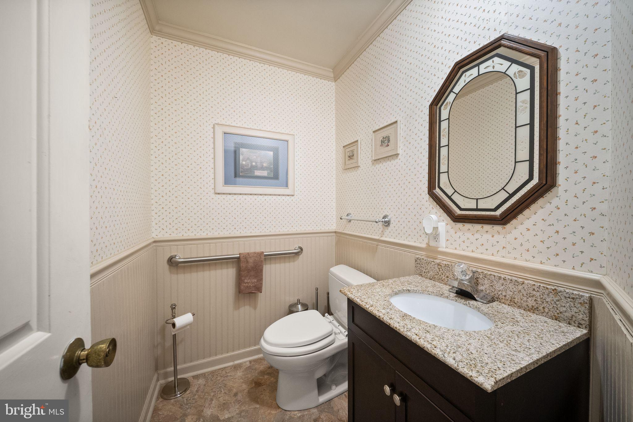 LAKE OCCOQUAN CLUB - Residential