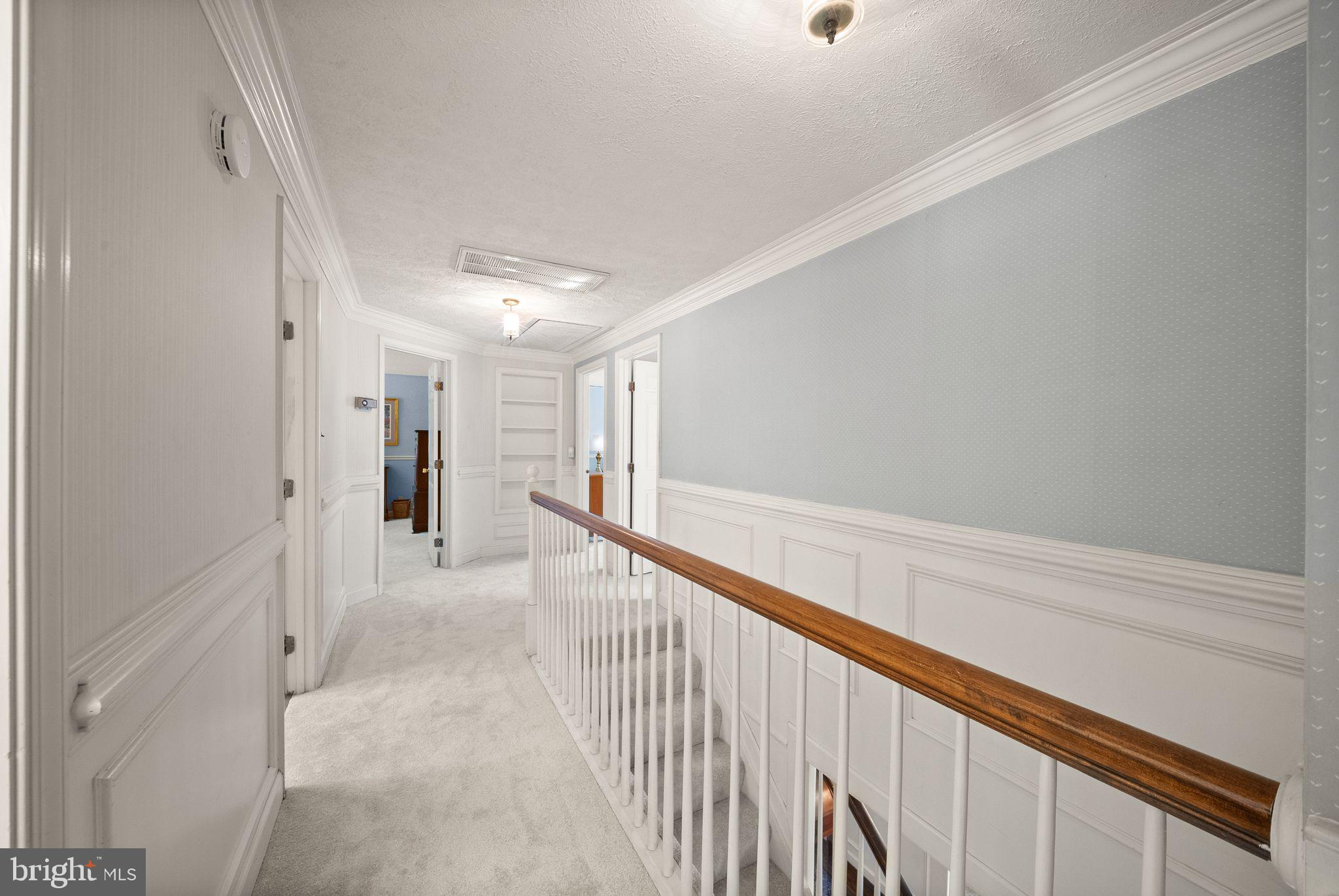 LAKE OCCOQUAN CLUB - Residential