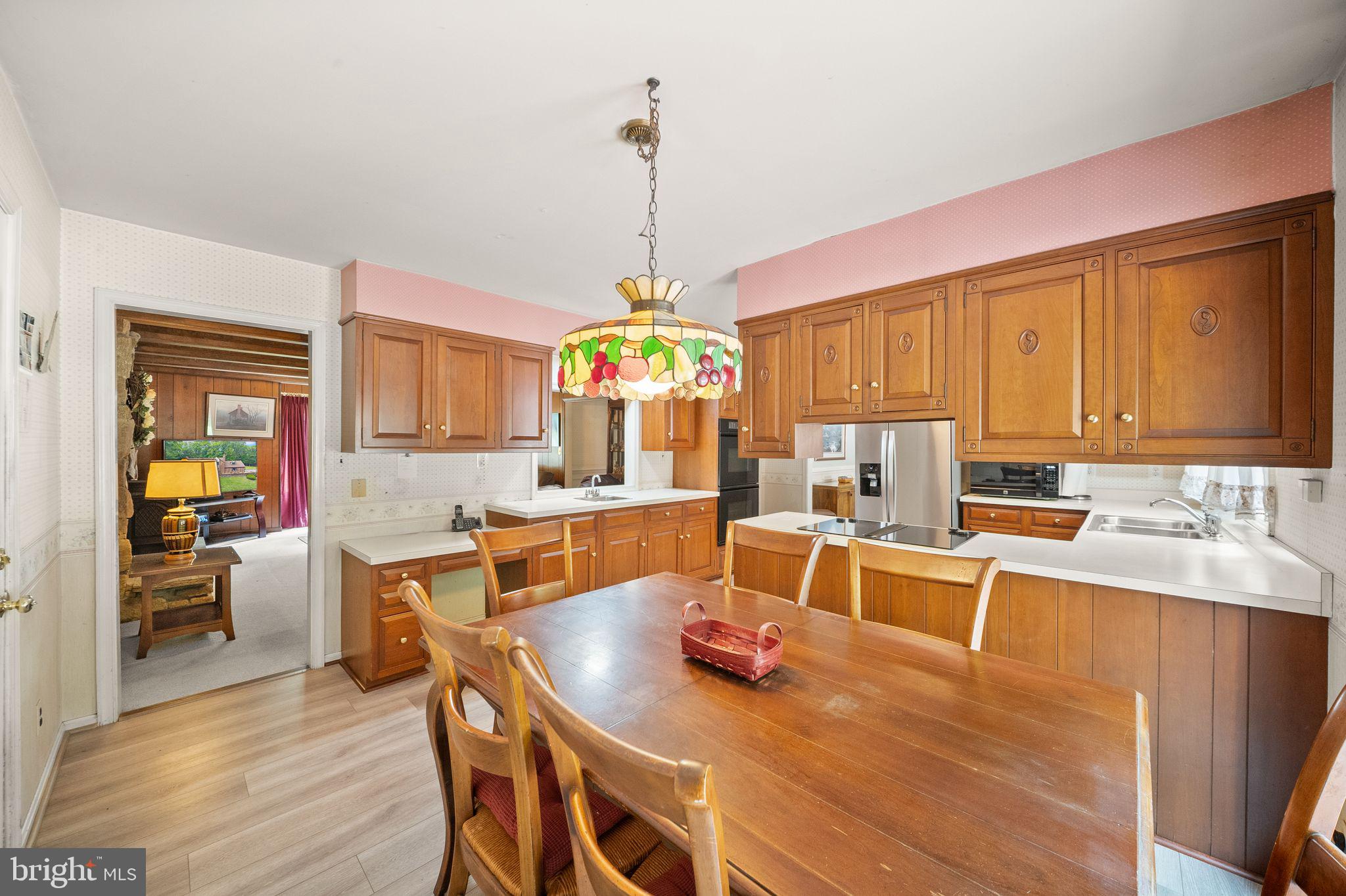LAKE OCCOQUAN CLUB - Residential