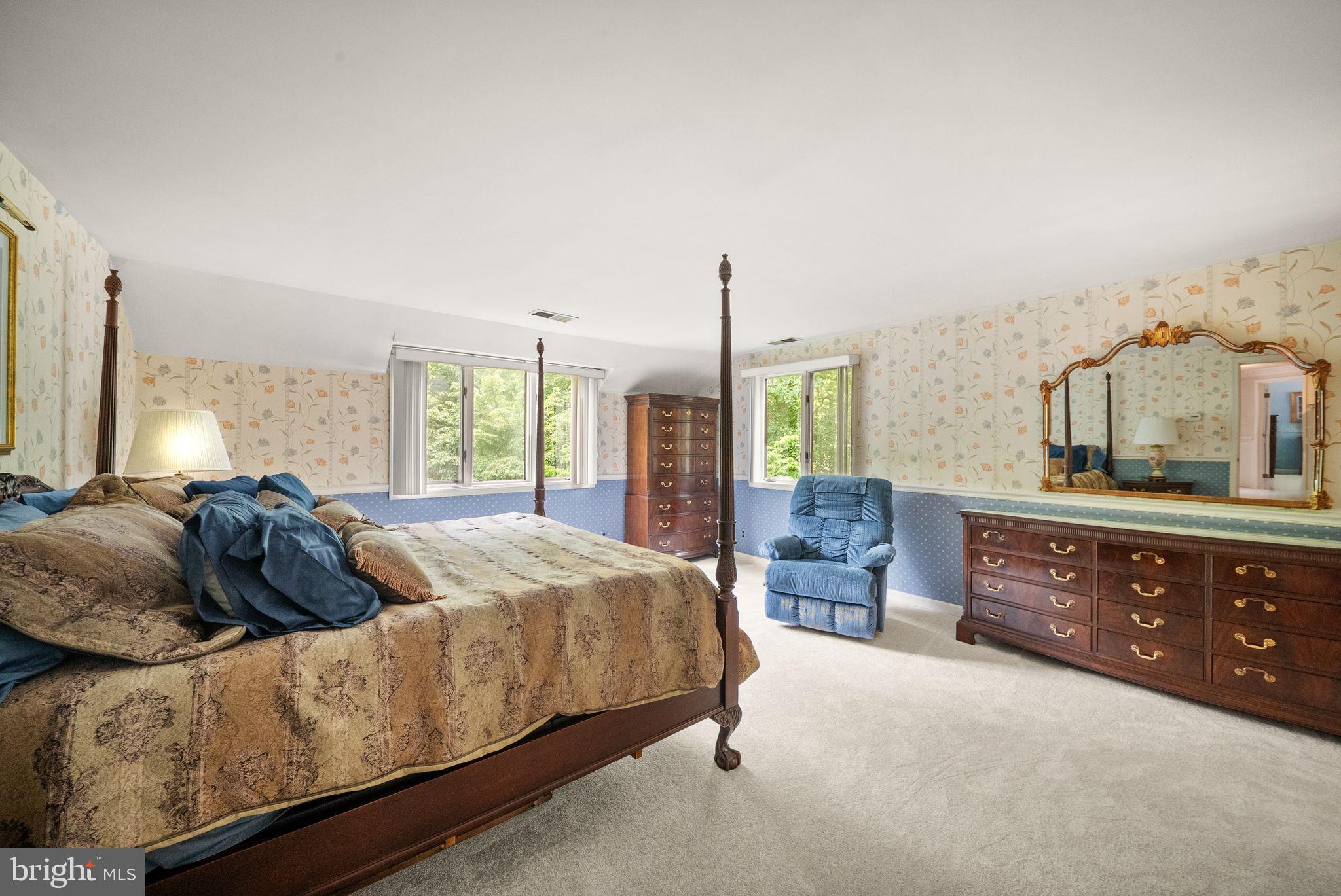 LAKE OCCOQUAN CLUB - Residential