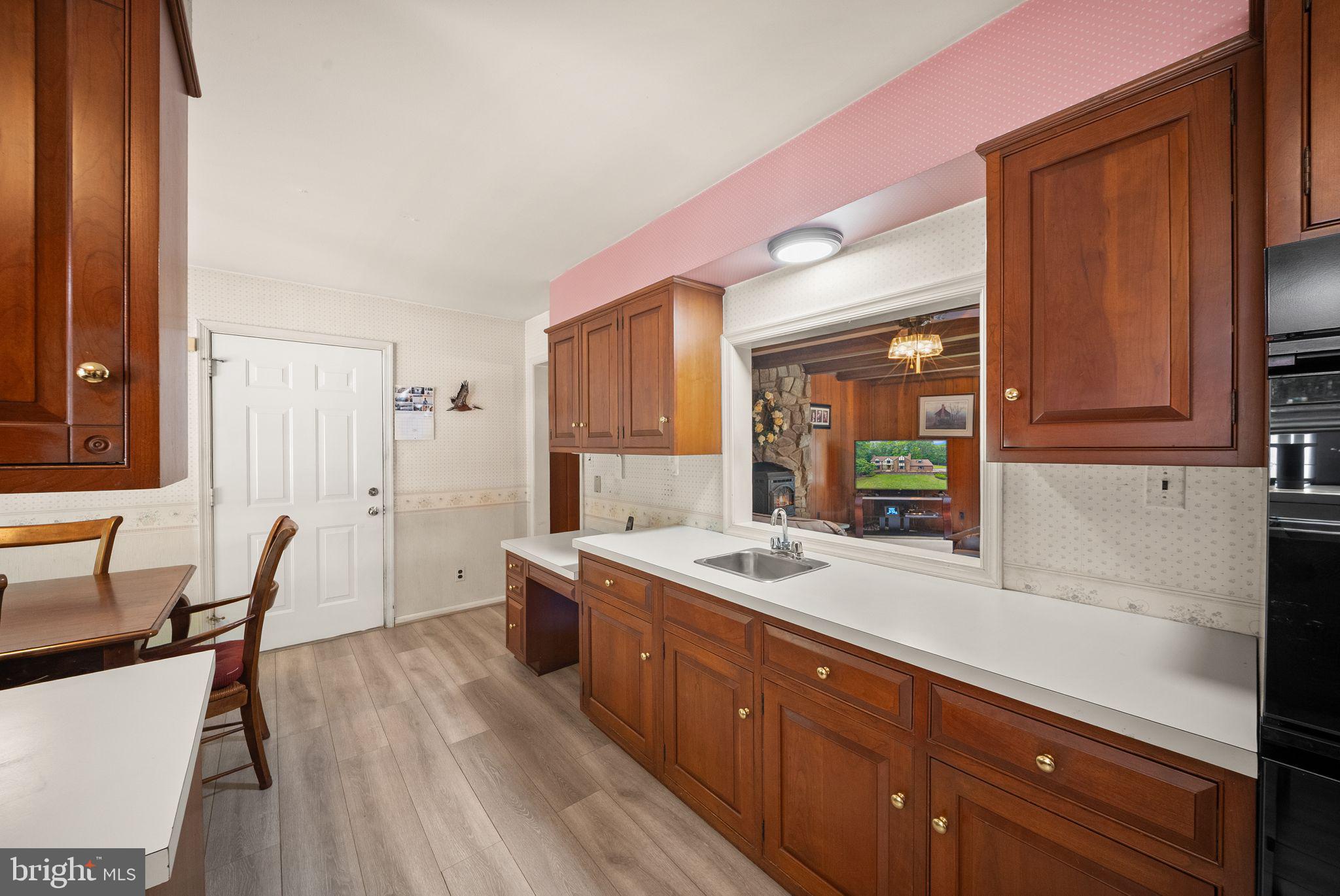 LAKE OCCOQUAN CLUB - Residential