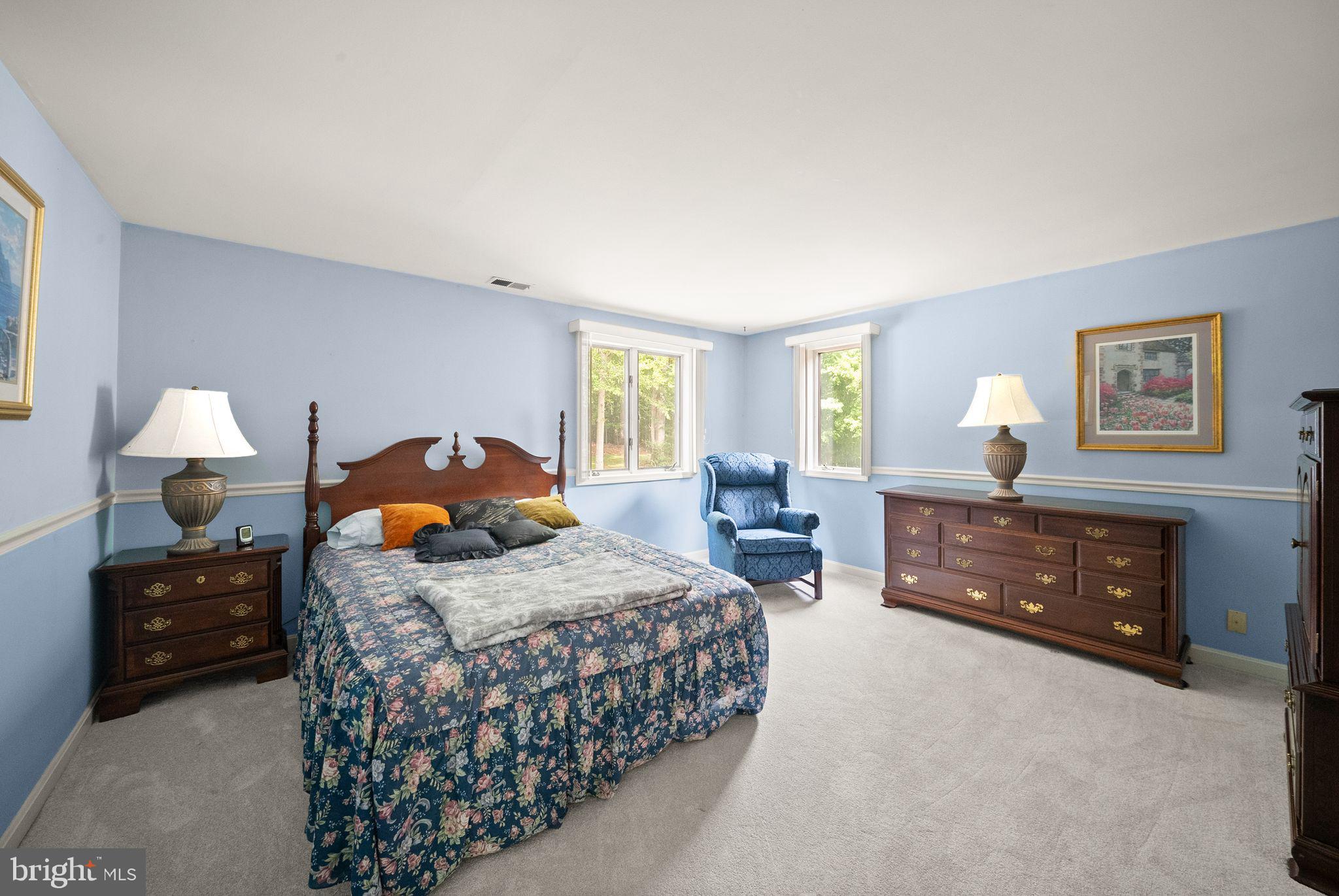 LAKE OCCOQUAN CLUB - Residential