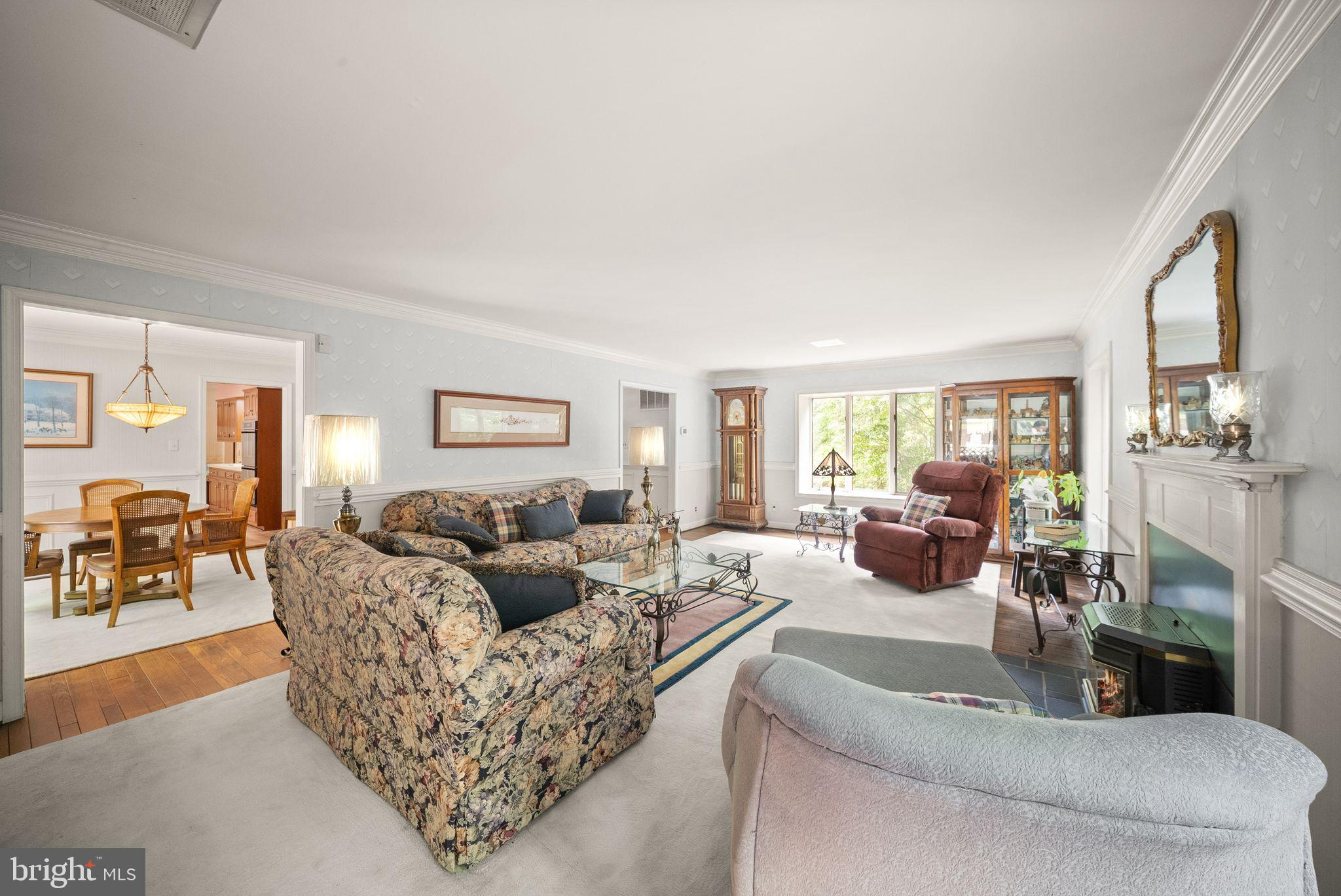 LAKE OCCOQUAN CLUB - Residential