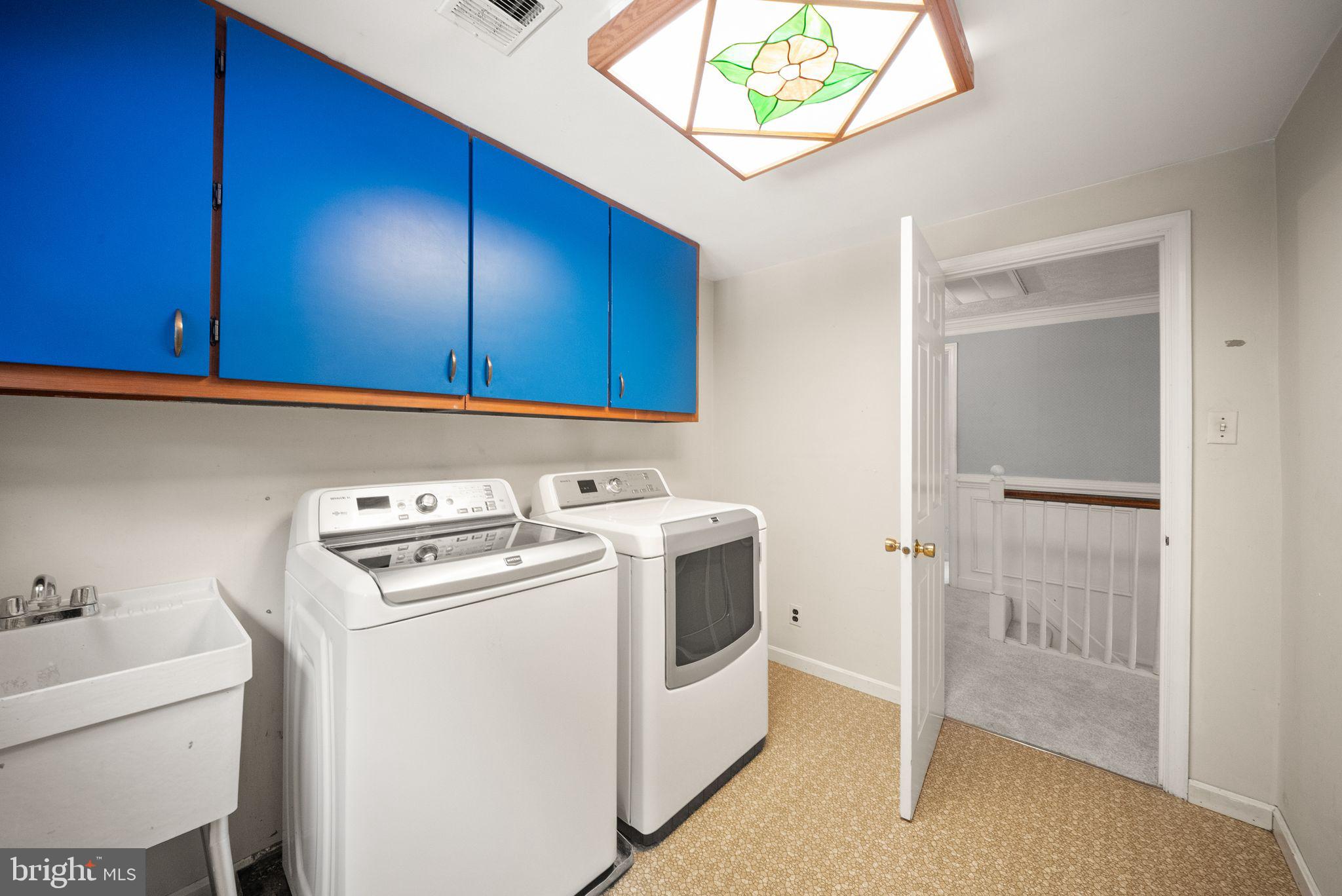LAKE OCCOQUAN CLUB - Residential