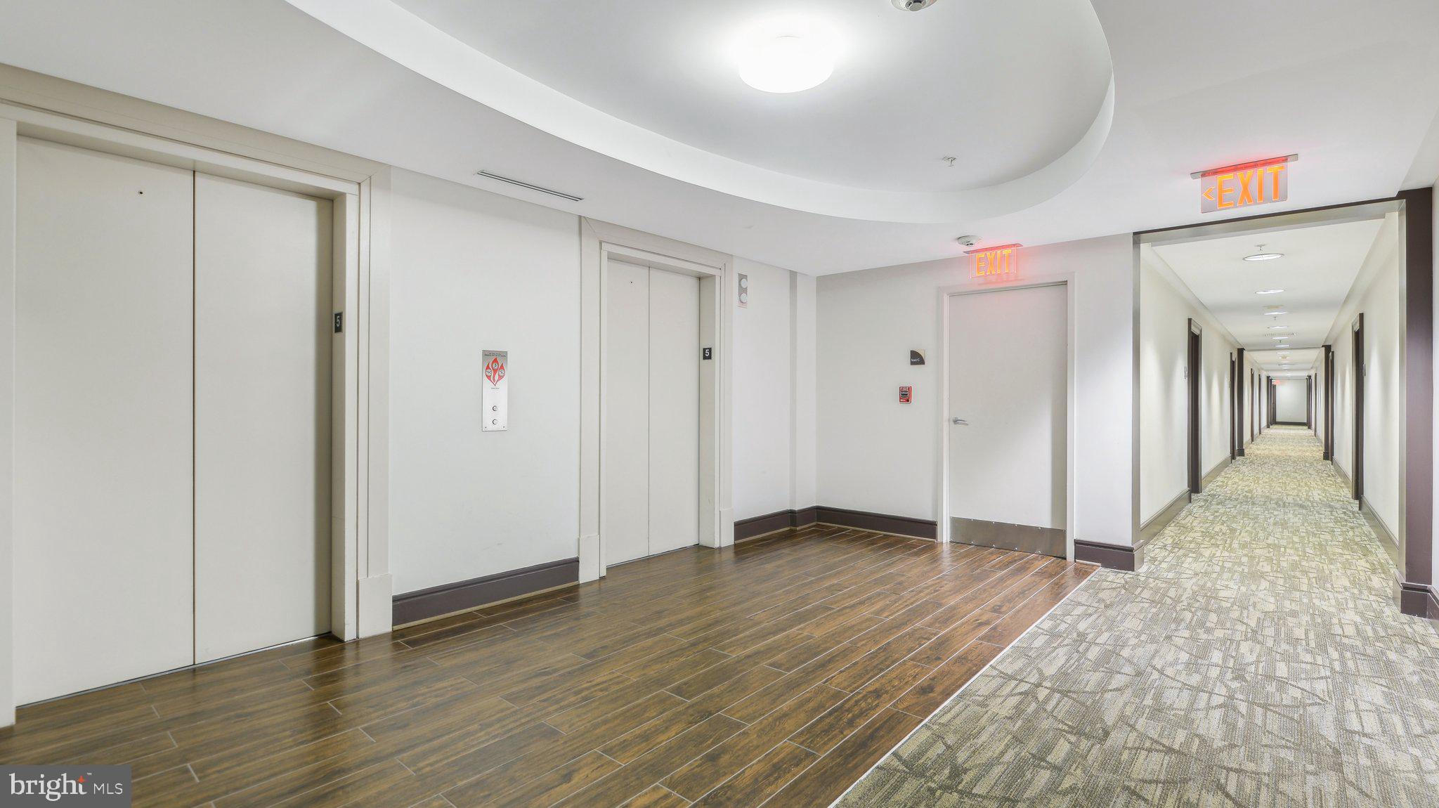 ECLIPSE ON CENTER PARK - Residential