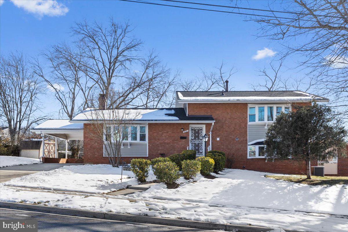 This listing is eligible for a $10,000 home buyers grant. 


Welcome Home!
This stunning 4-bedroom, 3-bathroom split-foyer gem in Lanham, MD, perfectly combines comfort, style, and convenience. Situated near Washington, D.C., and Prince George’s County, this home offers easy access to city life while nestled in a peaceful suburban setting. Boasting 1,900 square feet of thoughtfully designed living space, this home shines with brand-new luxury vinyl flooring and fresh paint throughout all three levels, providing a sleek and modern touch that’s as beautiful as it is easy to maintain. The open concept living and dining area is perfect for hosting family and friends, while the spacious primary suite on the upper level offers a private retreat with ample closet space and an ensuite bathroom. The additional bedrooms are generously sized, perfect for guests, children, or a home office.

Downstairs, the private-entry basement offers even more possibilities! Featuring a cozy living area, a fourth bedroom, and a full bathroom, this space is ideal for extended family, a rental opportunity, or creating the ultimate guest suite. Step outside to your enormous backyard—a true outdoor oasis! Whether you’re hosting barbecues, enjoying playdates, or giving your pets room to roam, this space is perfect for all your recreational needs. The covered carport comfortably fits three vehicles, with plenty of street parking available for visitors. With no HOA fees and a location that can’t be beat, this home is a rare find!   Don’t miss your chance to make this move-in-ready beauty your own. Schedule your showing today!