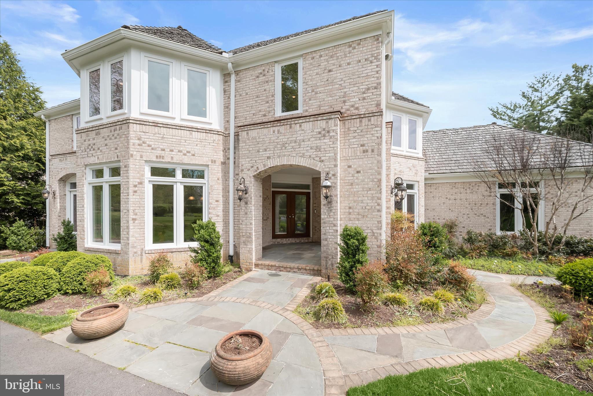 AVENEL - Residential