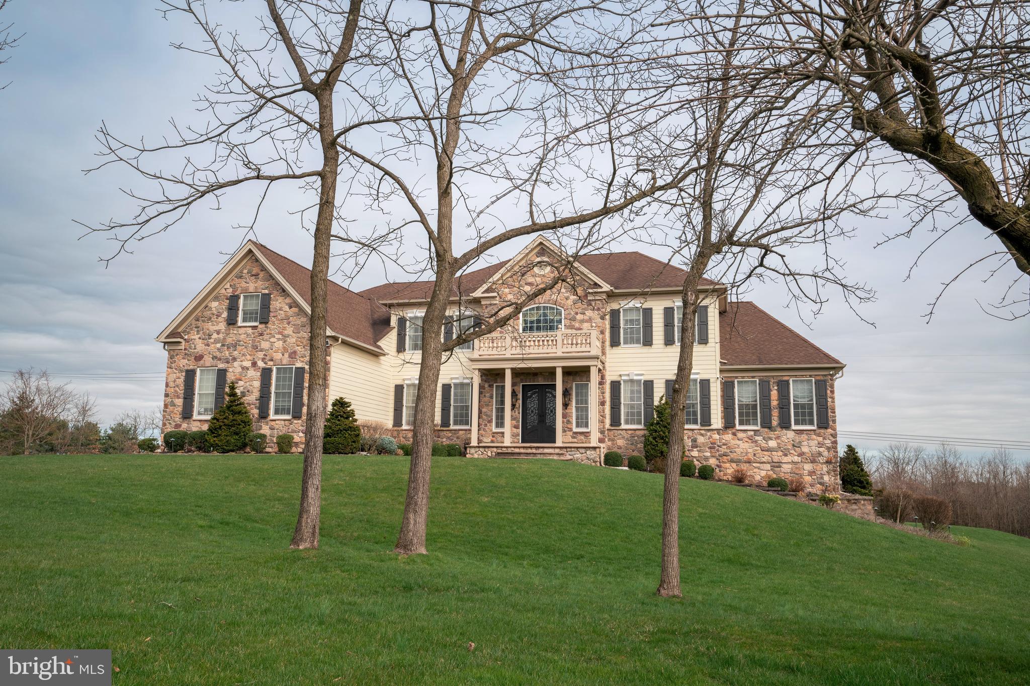 ESTATES AT HILLTOWN - Residential