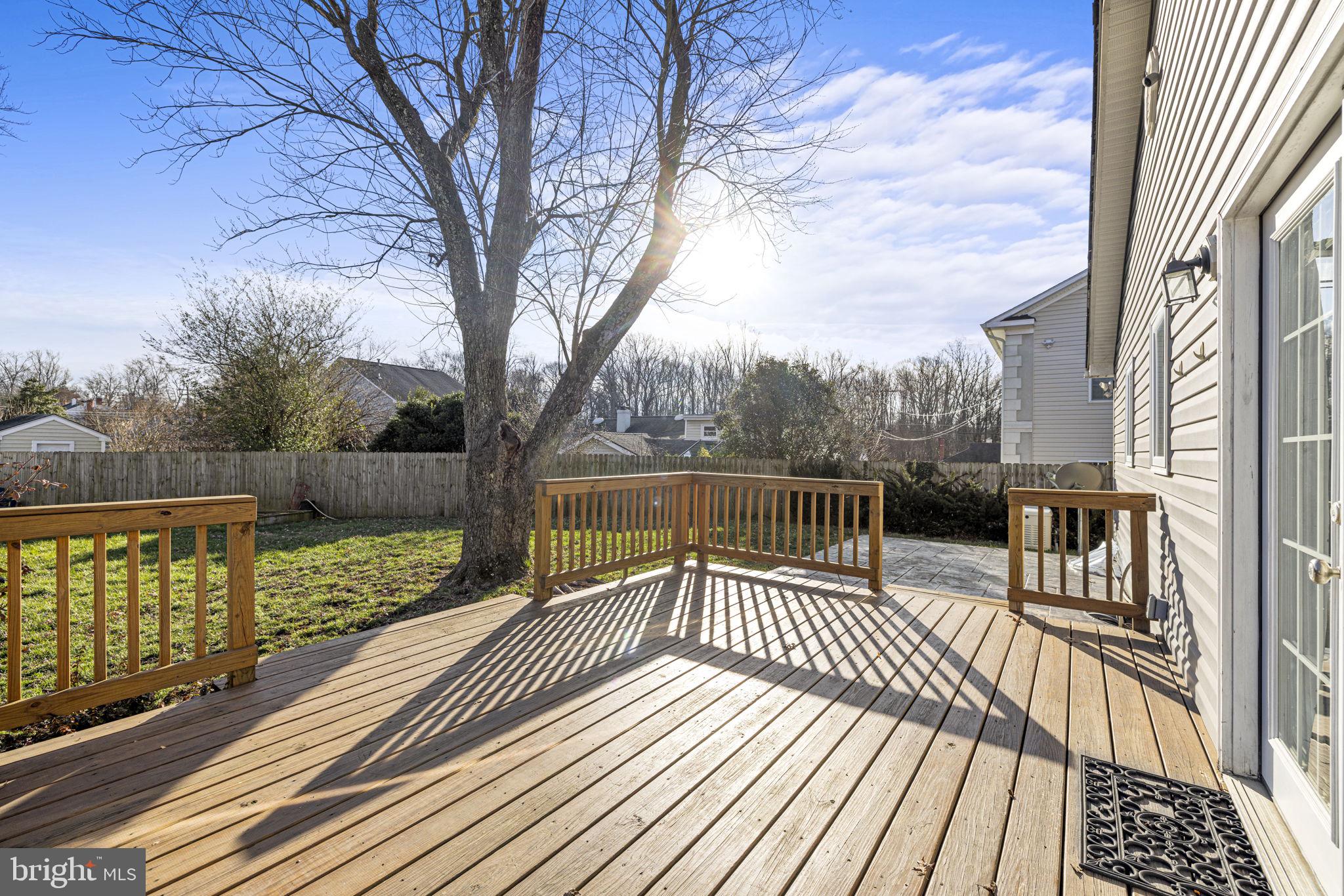 BROYHILL PARK - Residential