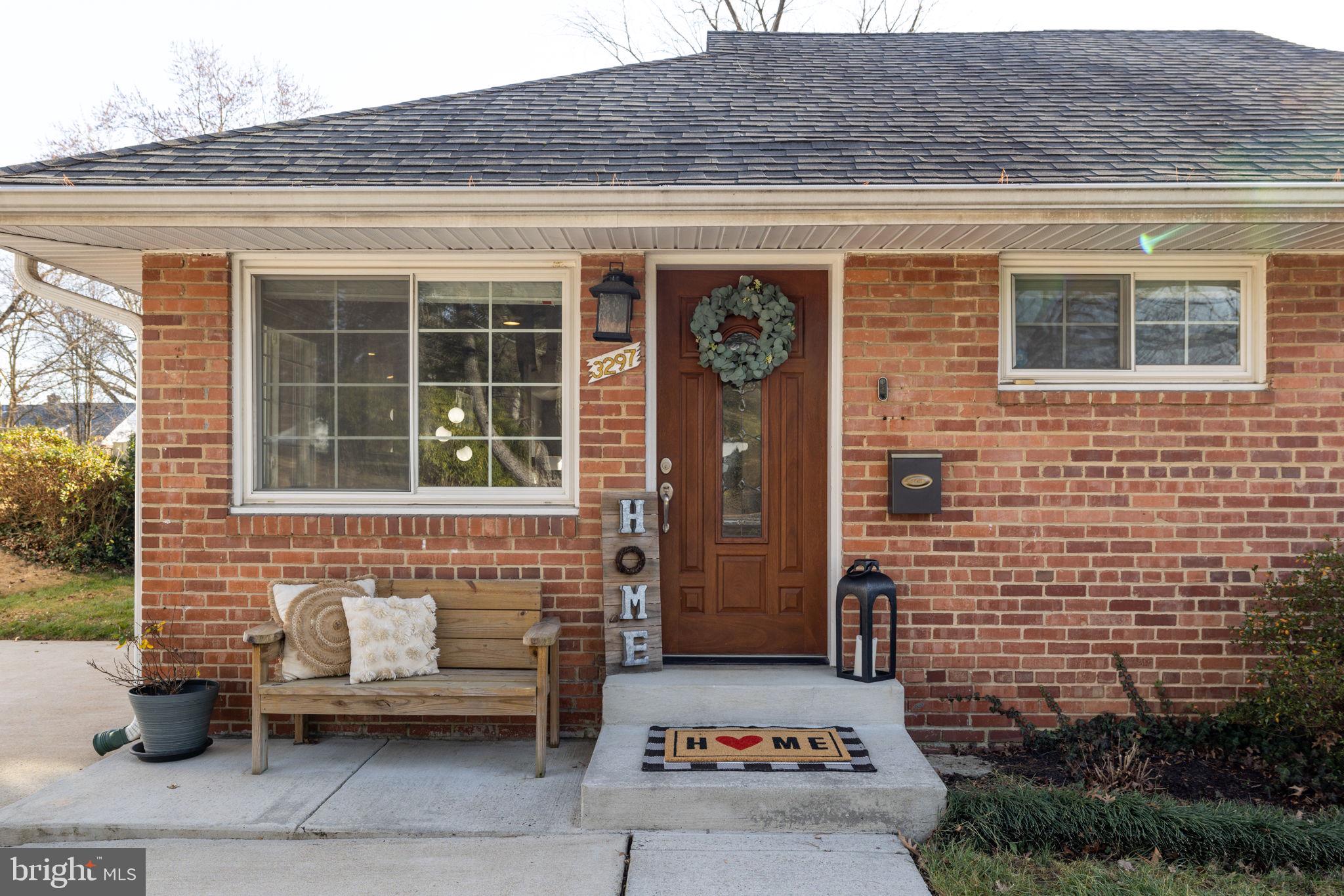 BROYHILL PARK - Residential