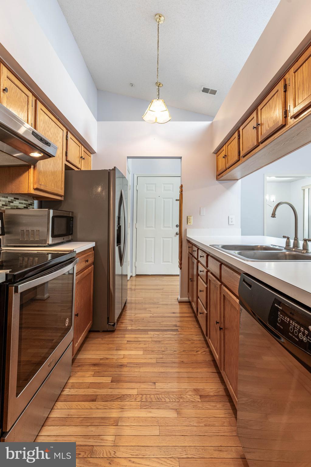 WINTERGATE AT LONGMEAD CROSSING - Residential