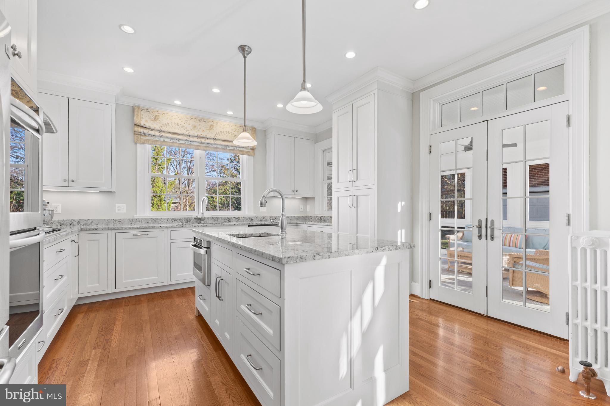 JEFFERSON PARK - Residential