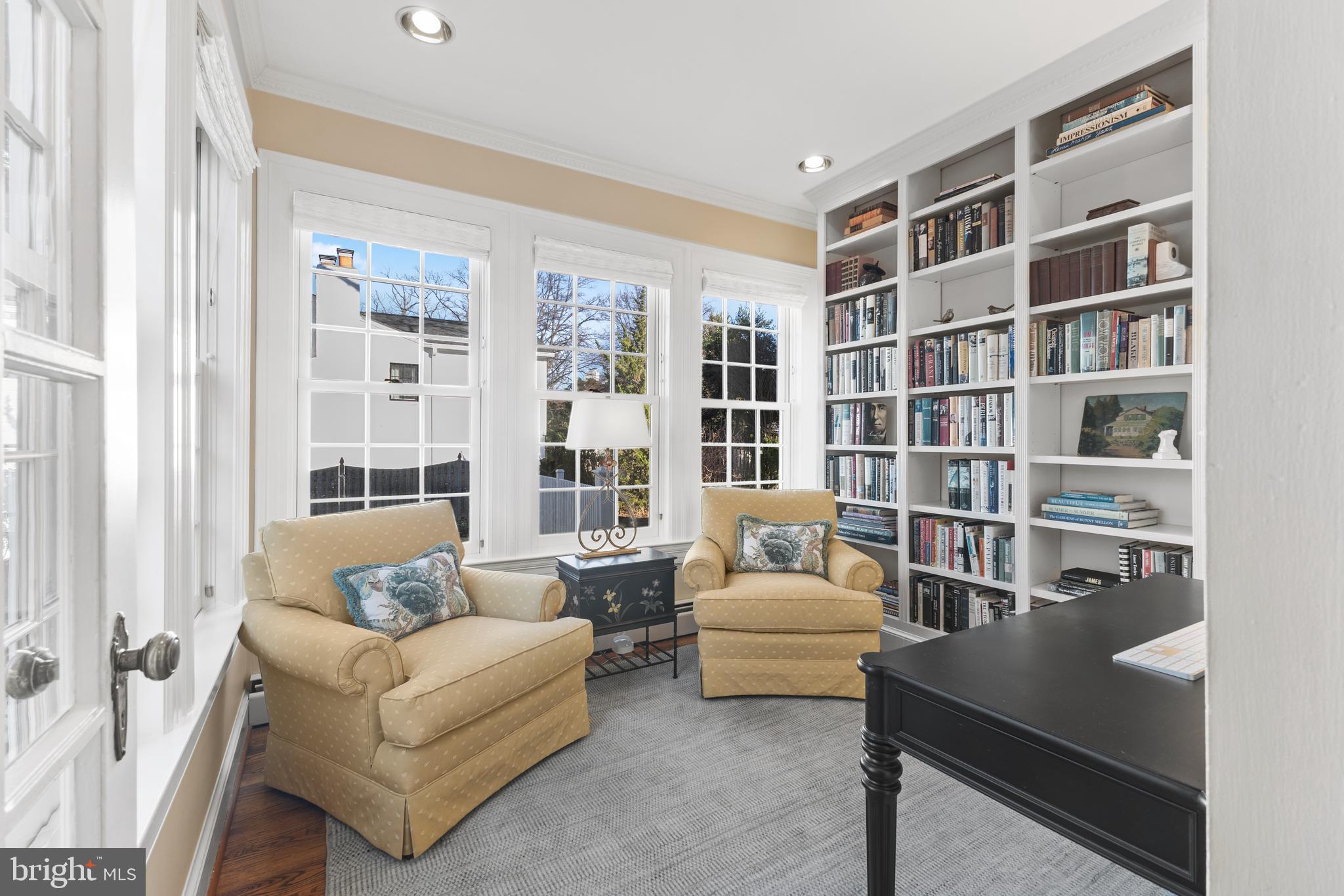 JEFFERSON PARK - Residential
