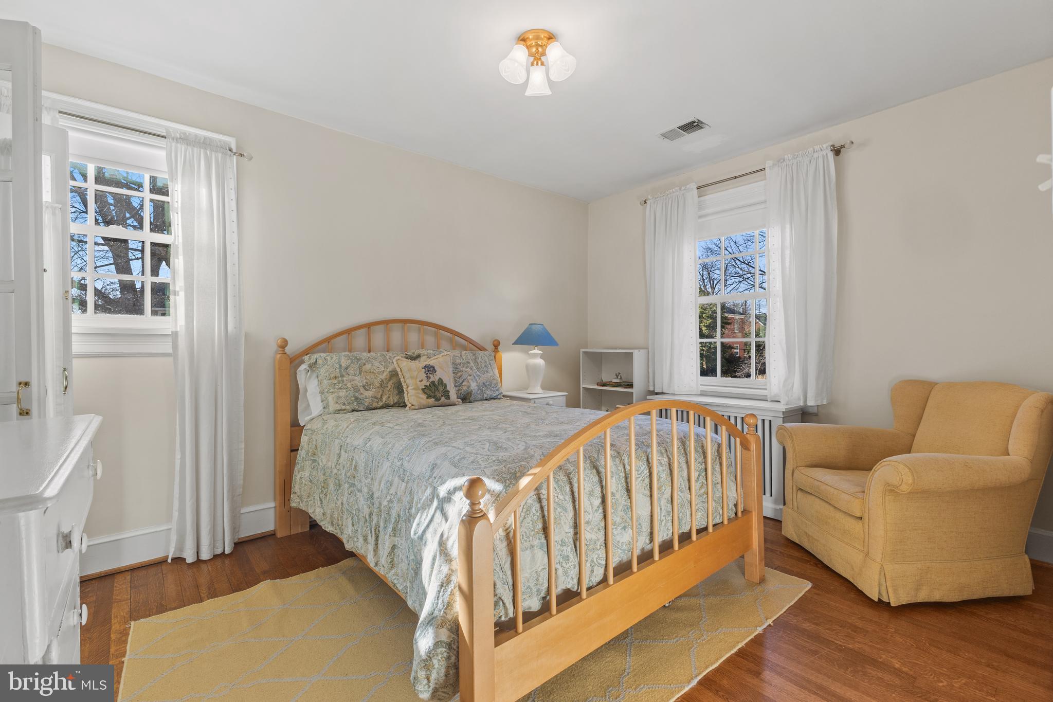 JEFFERSON PARK - Residential