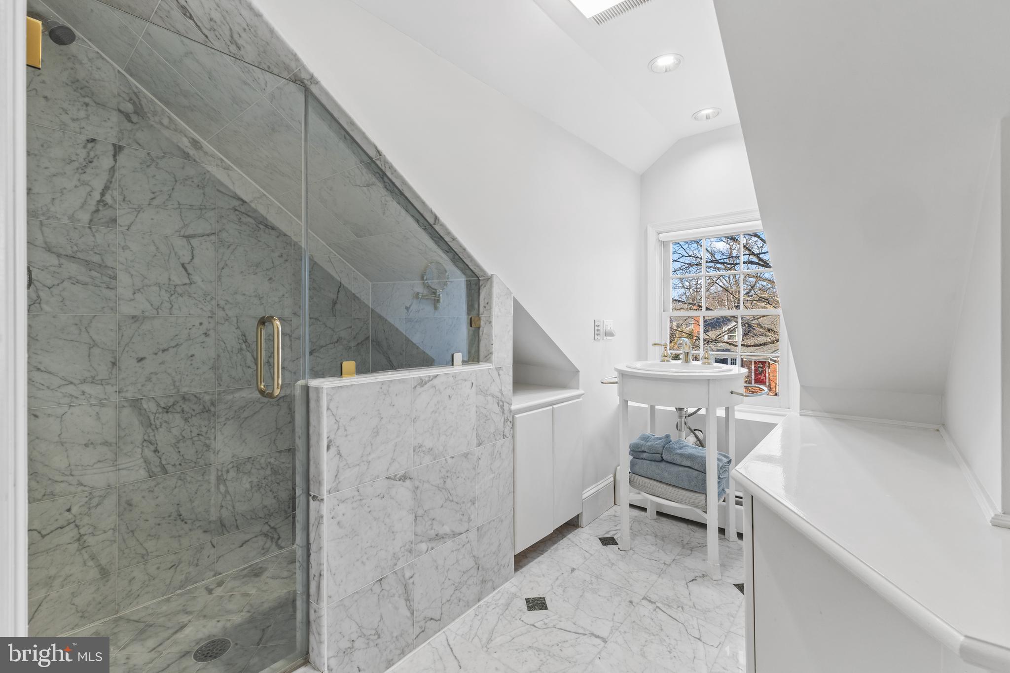 JEFFERSON PARK - Residential