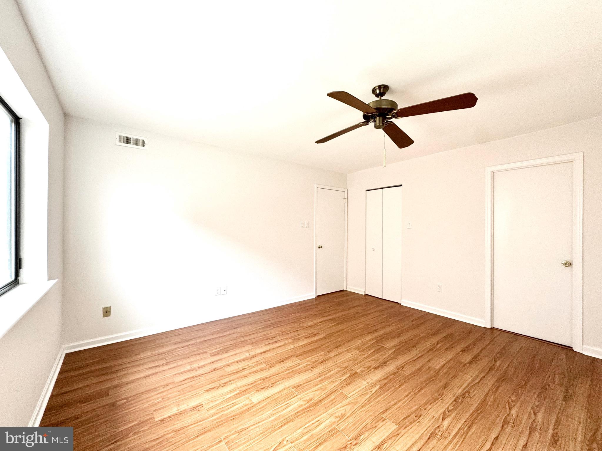 BUSTLETON - Residential