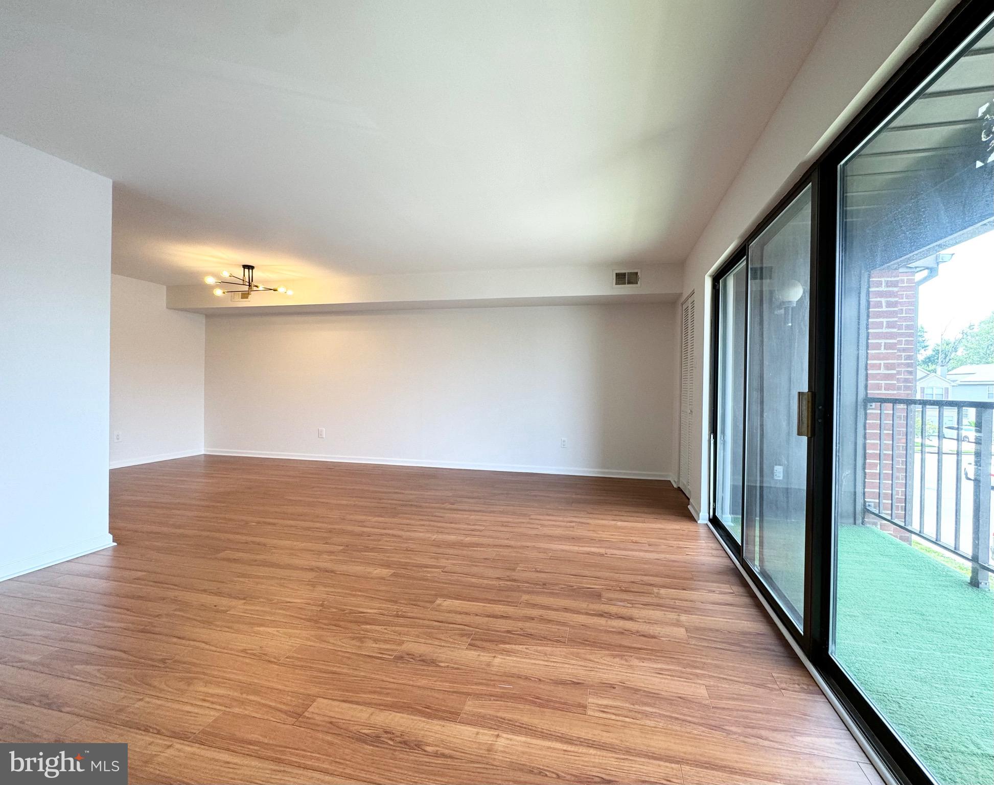 BUSTLETON - Residential