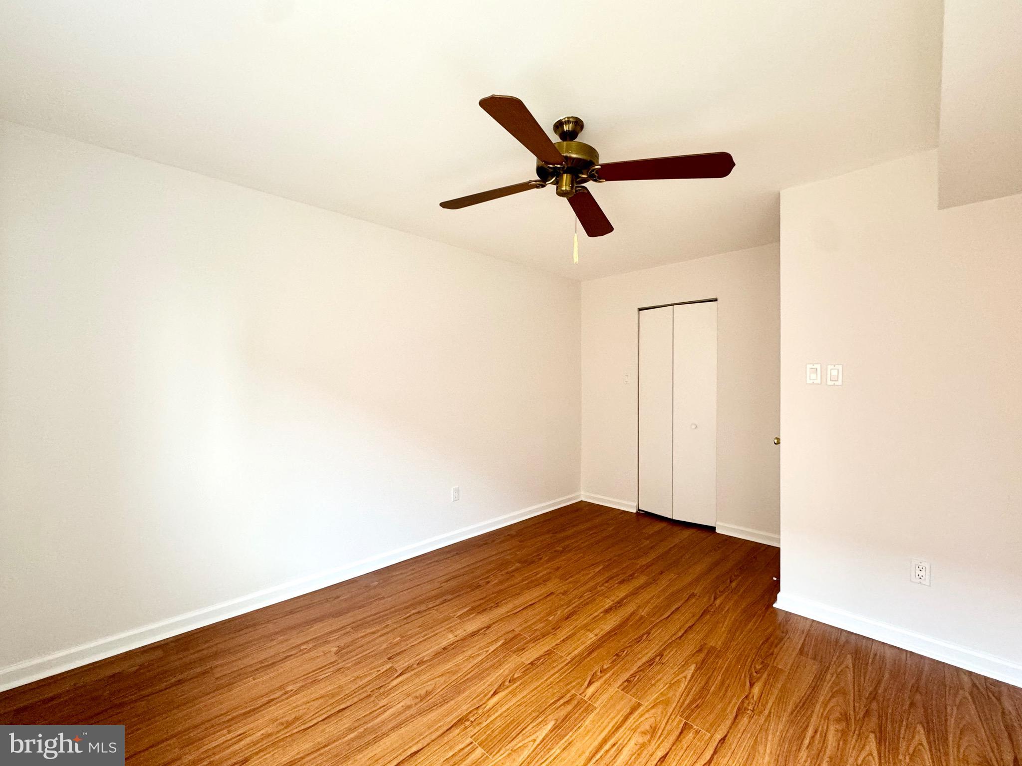 BUSTLETON - Residential