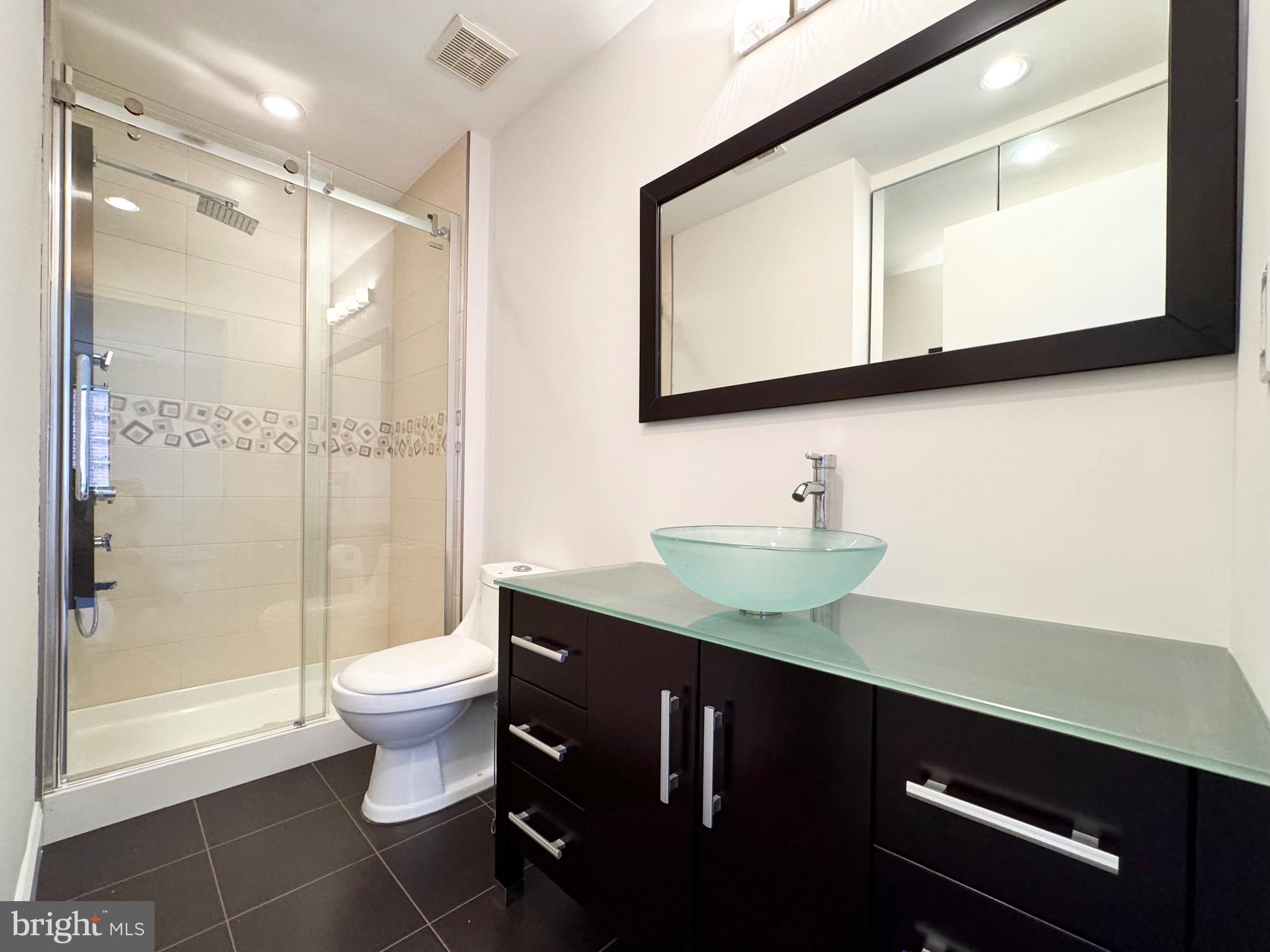 BUSTLETON - Residential