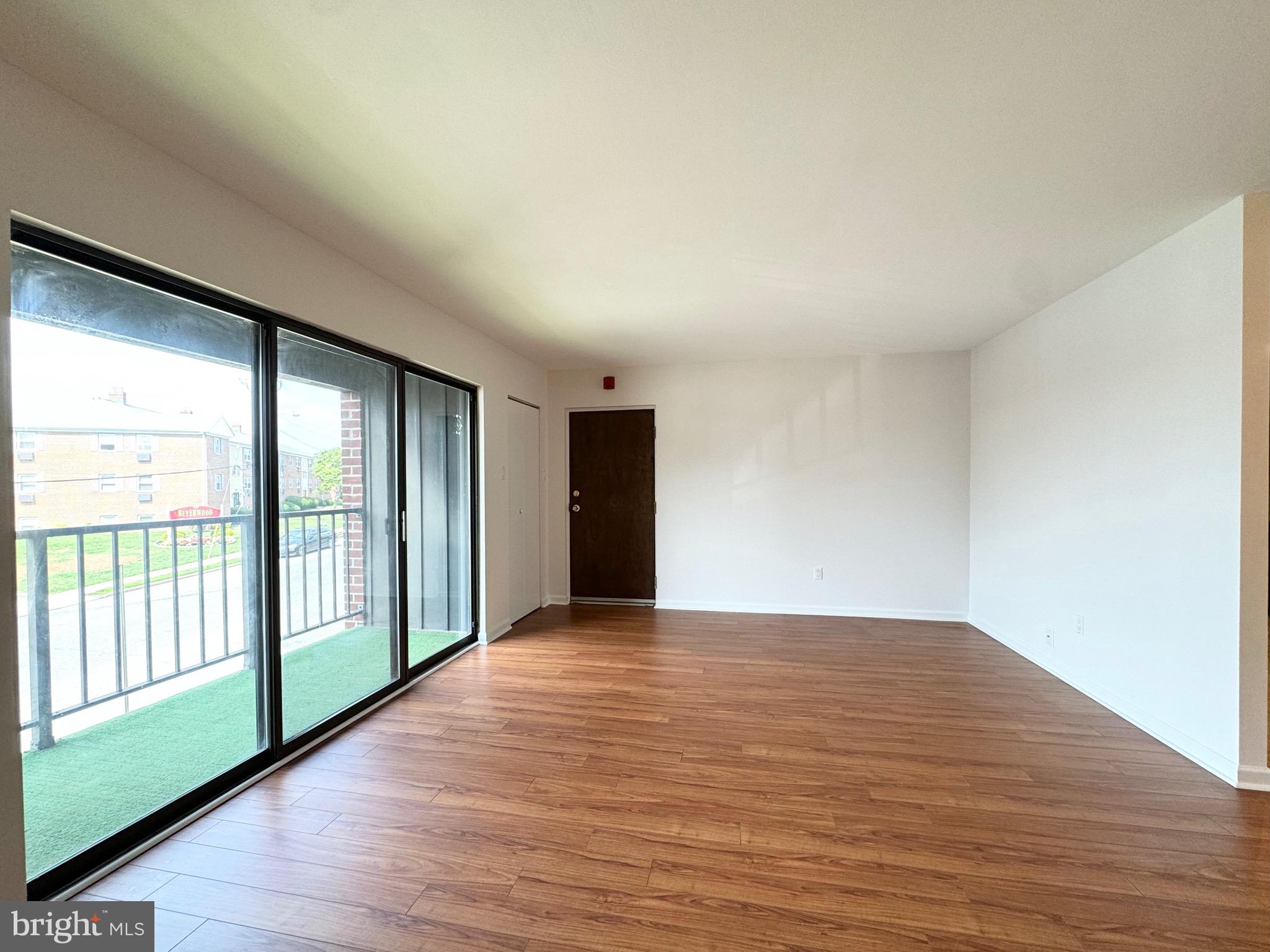 BUSTLETON - Residential