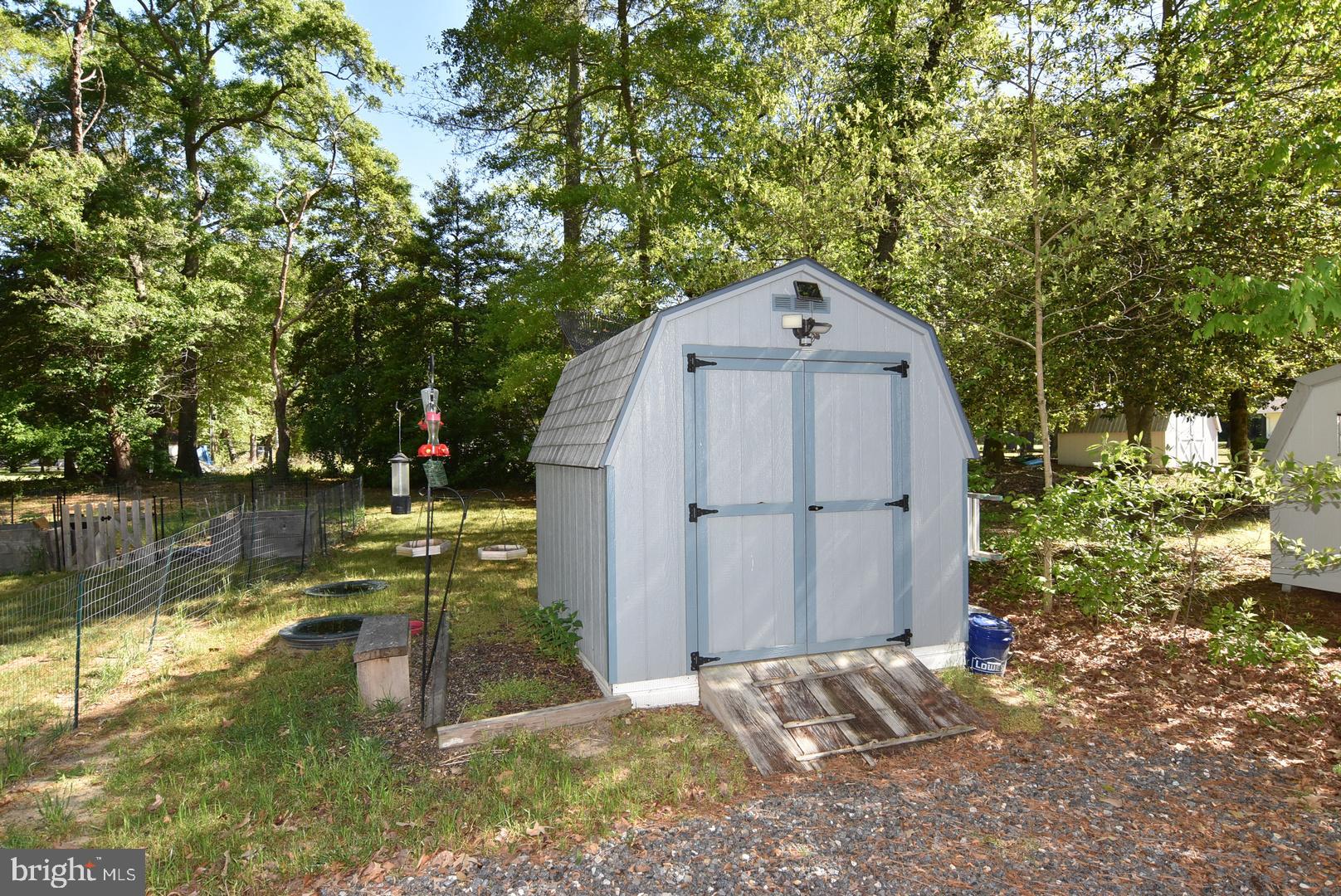 LAKE PINES - Residential