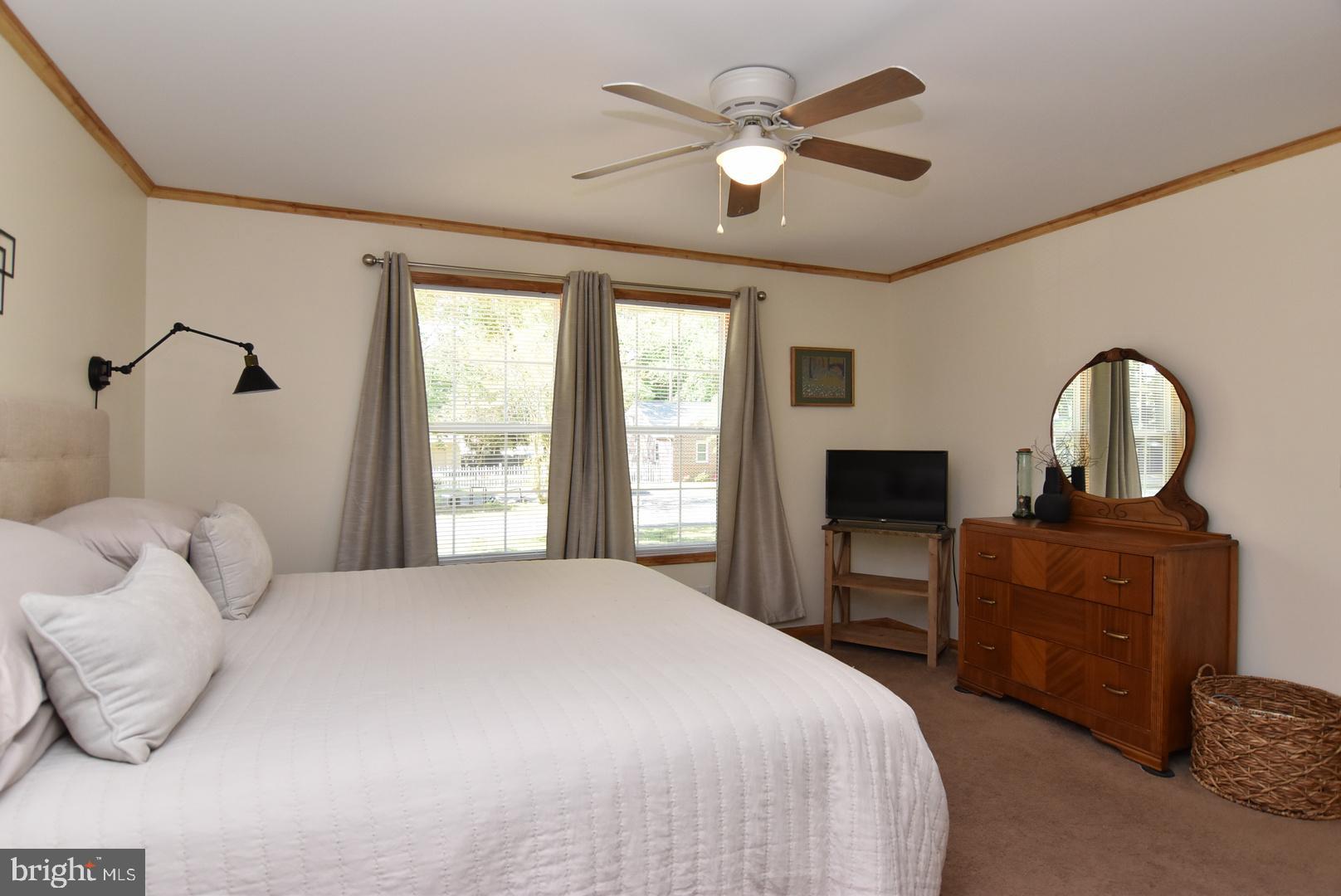 LAKE PINES - Residential