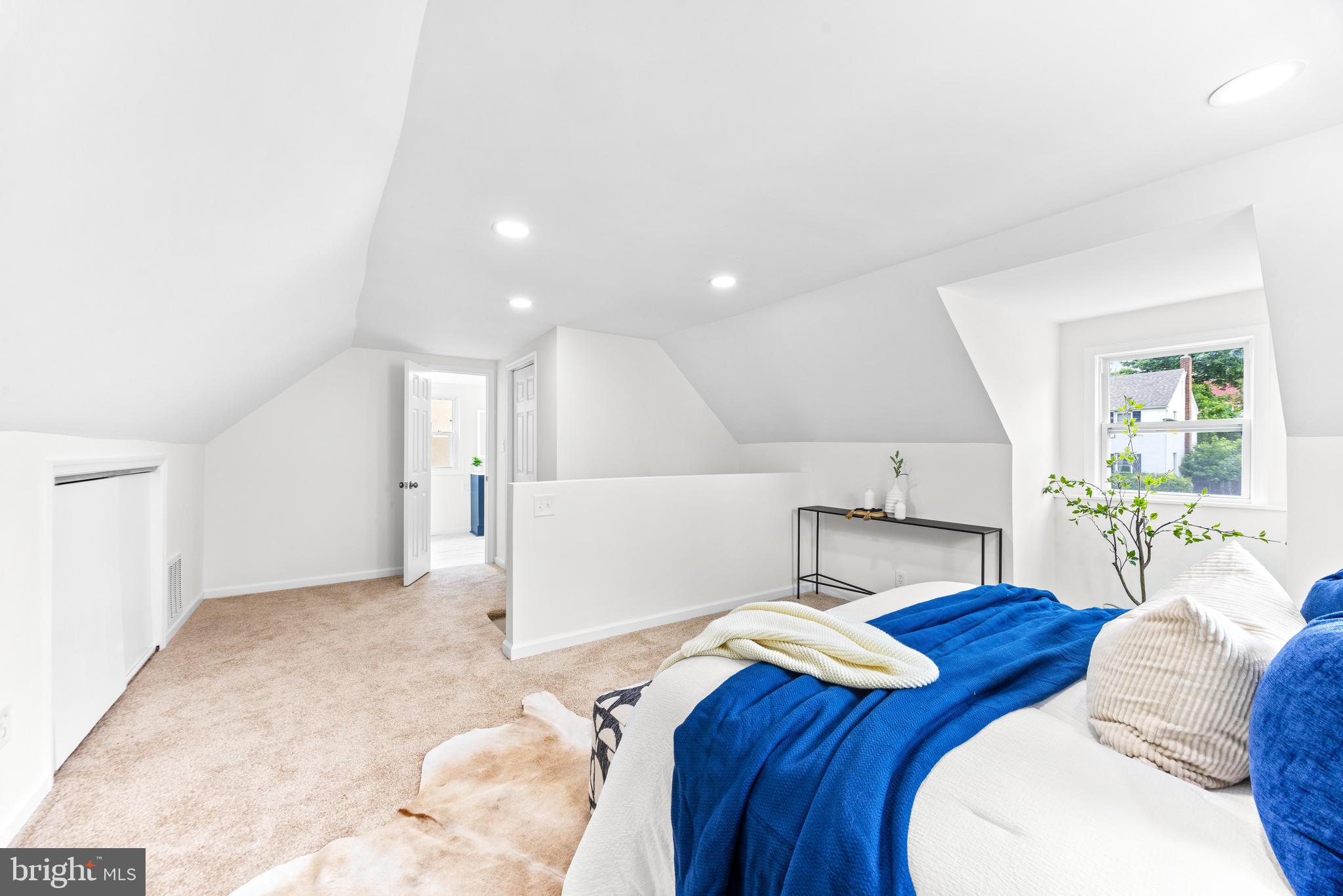 HALETHORPE HEIGHTS - Residential