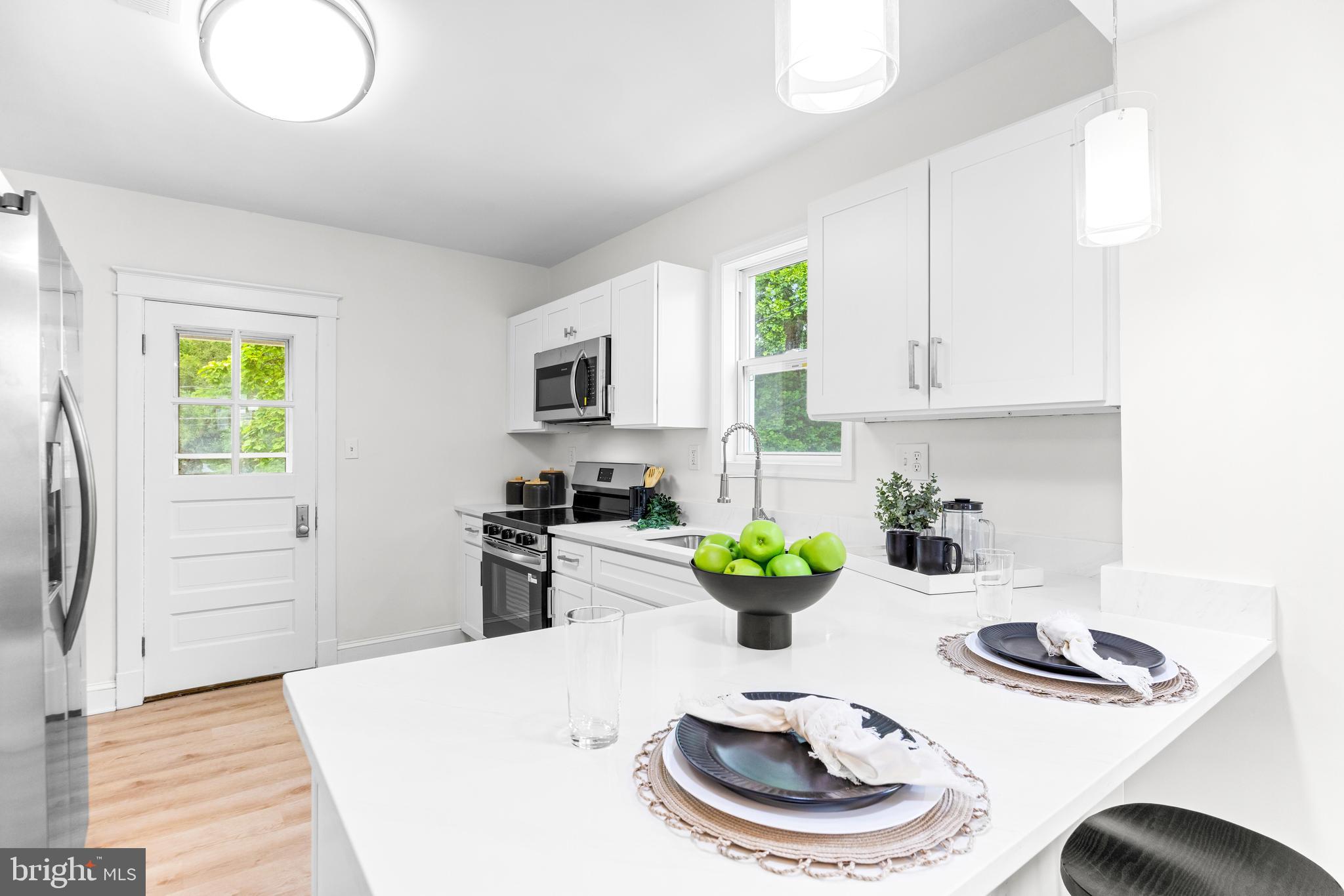 HALETHORPE HEIGHTS - Residential