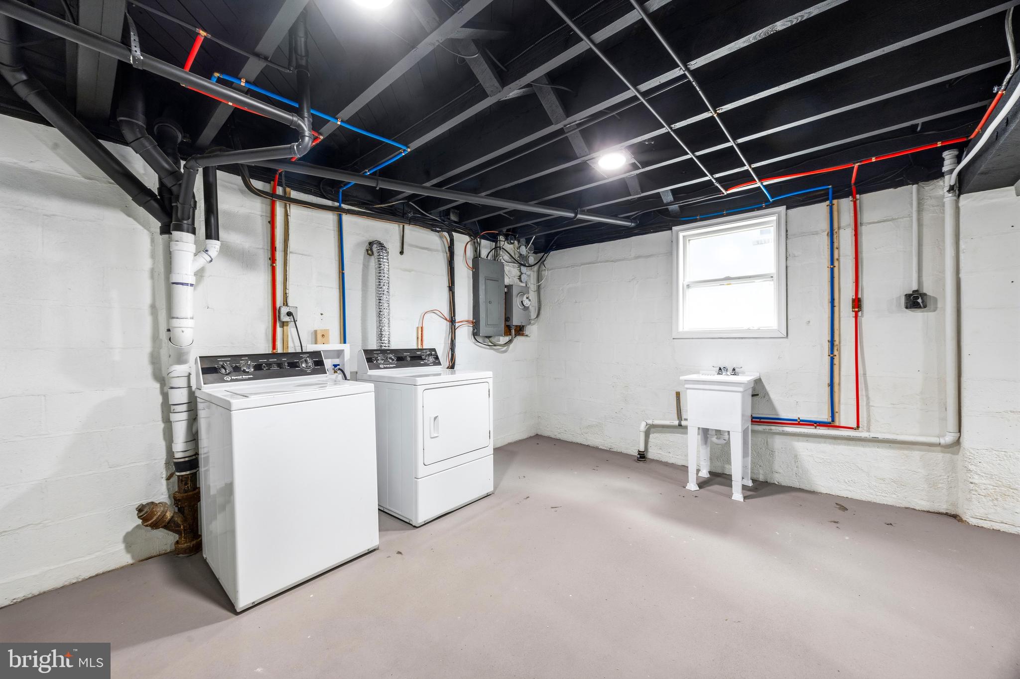 HALETHORPE HEIGHTS - Residential