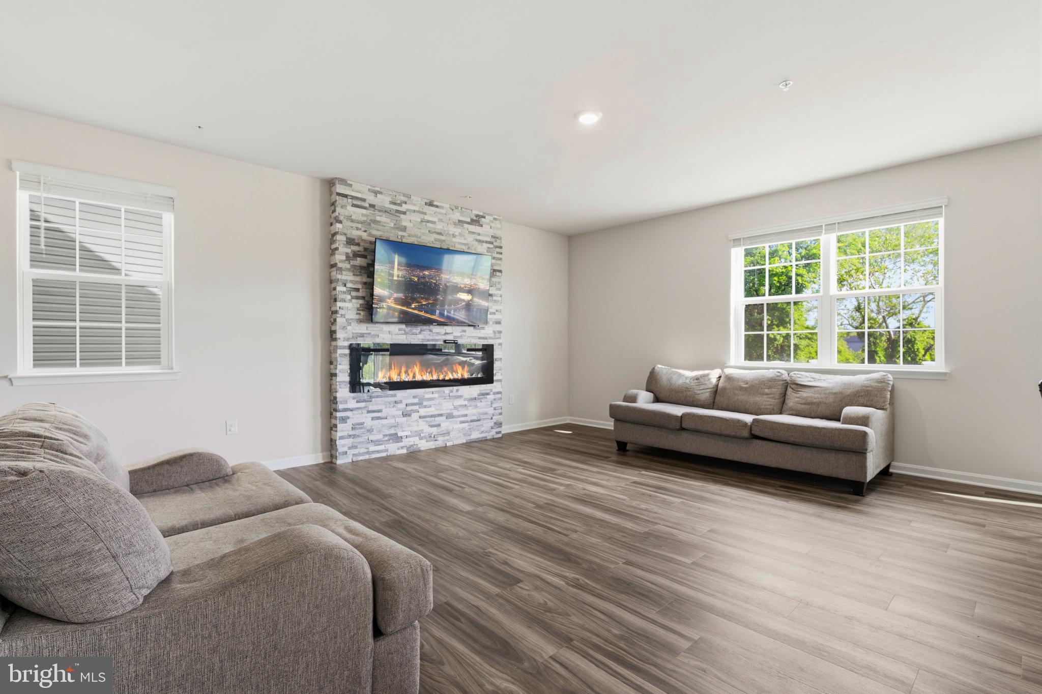 THE PRESERVE AT TUSCARORA - Residential