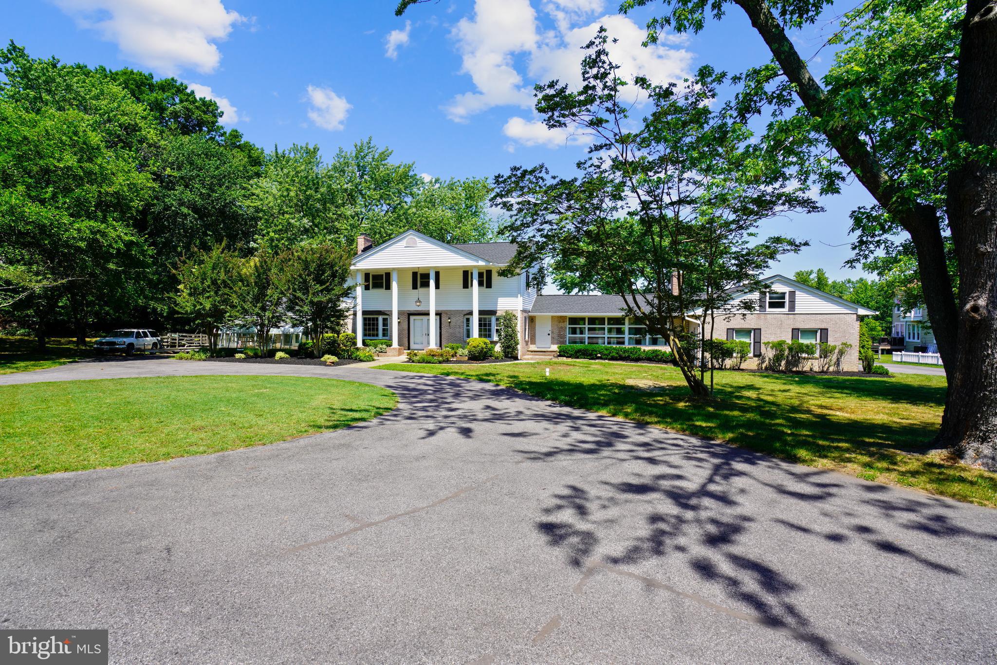 WHITEMARSH COVE - Residential