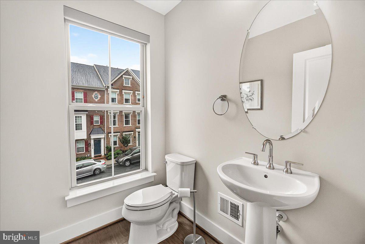 CLARKSBURG TOWN CENTER - Residential