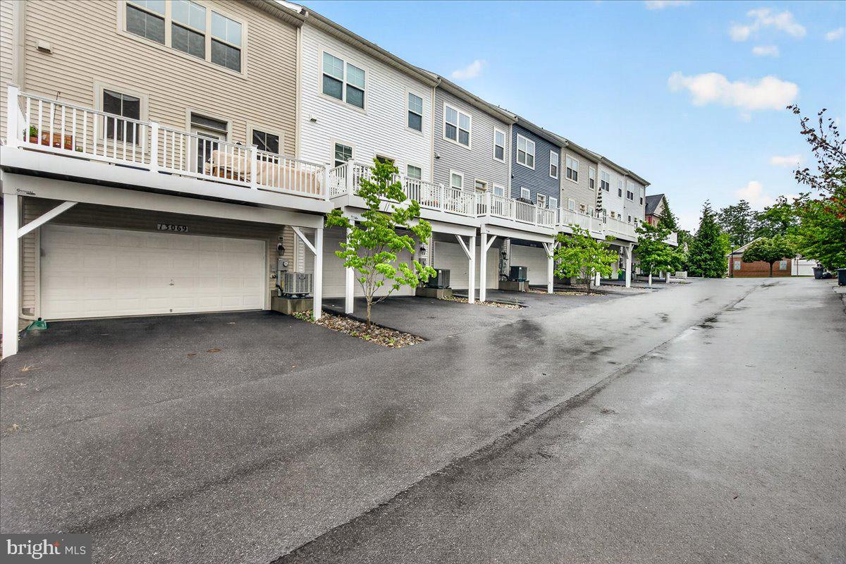CLARKSBURG TOWN CENTER - Residential