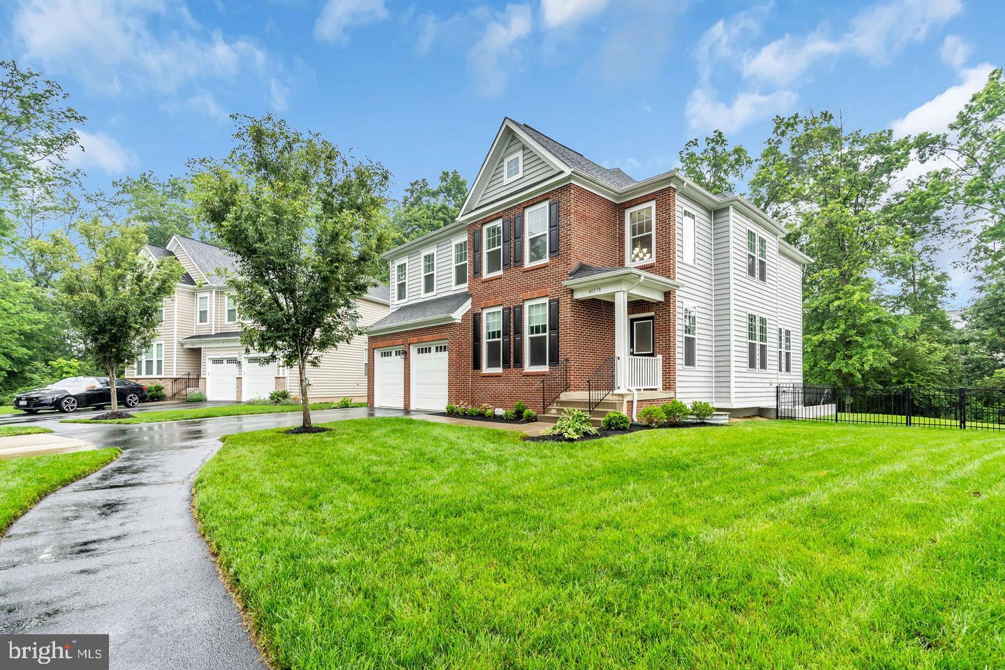 TANGLEWOOD - Residential