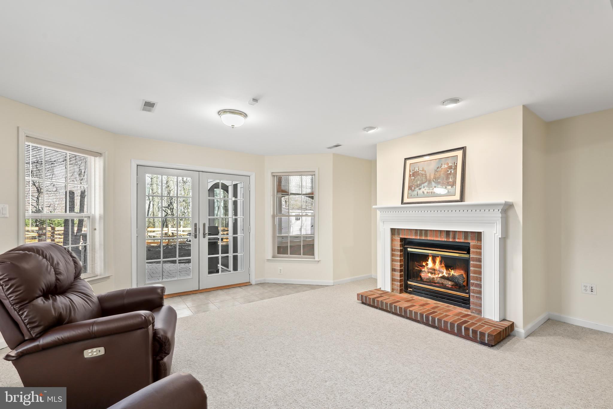 BROADLANDS - Residential