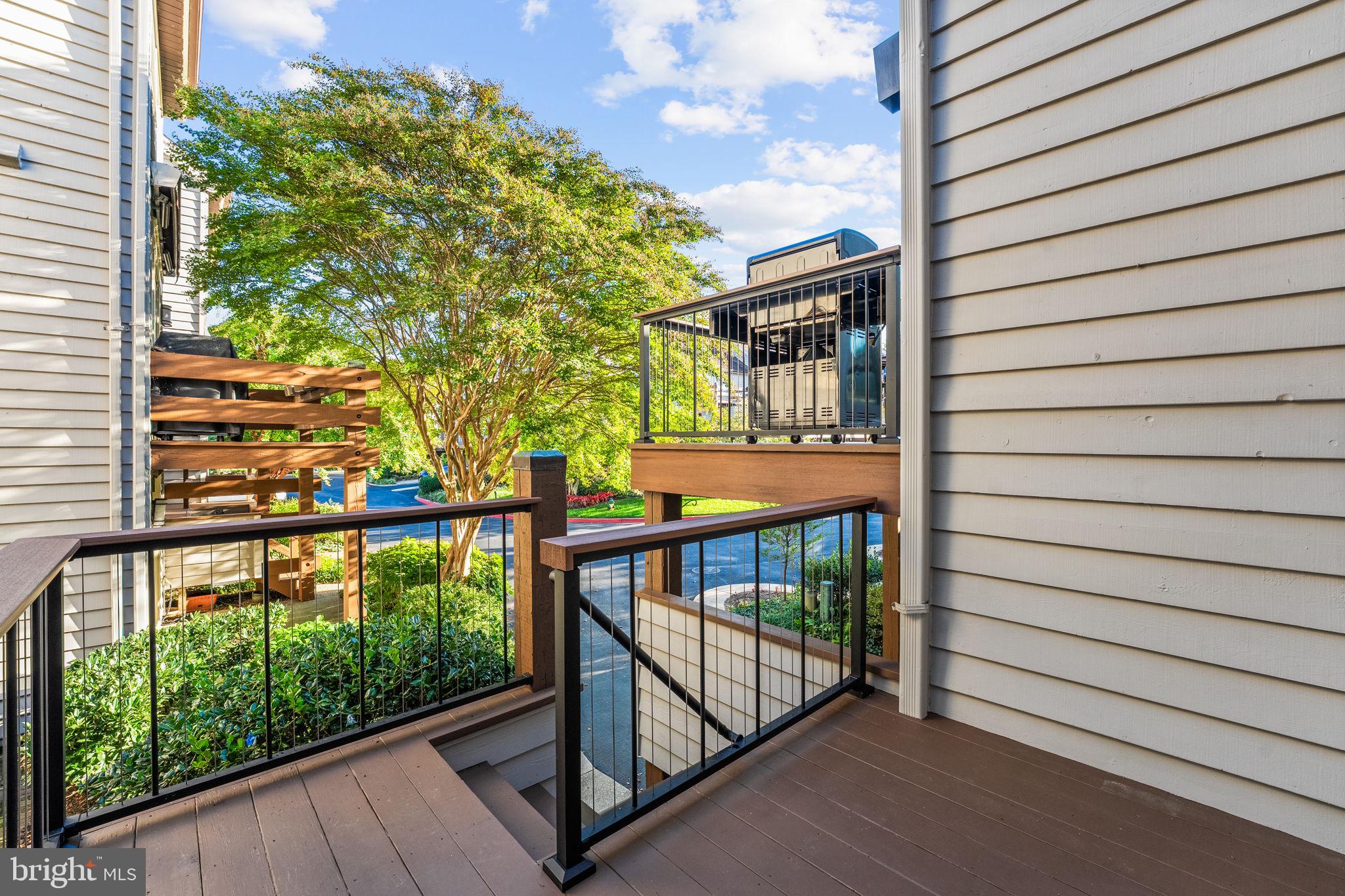 CHESAPEAKE LANDING - Residential