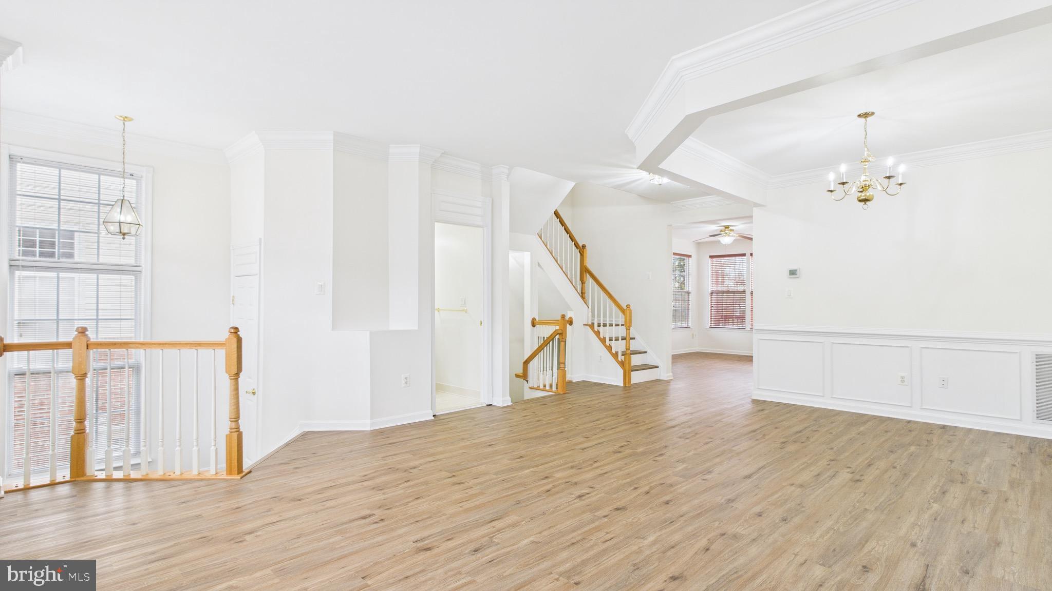 BROADLANDS - Residential