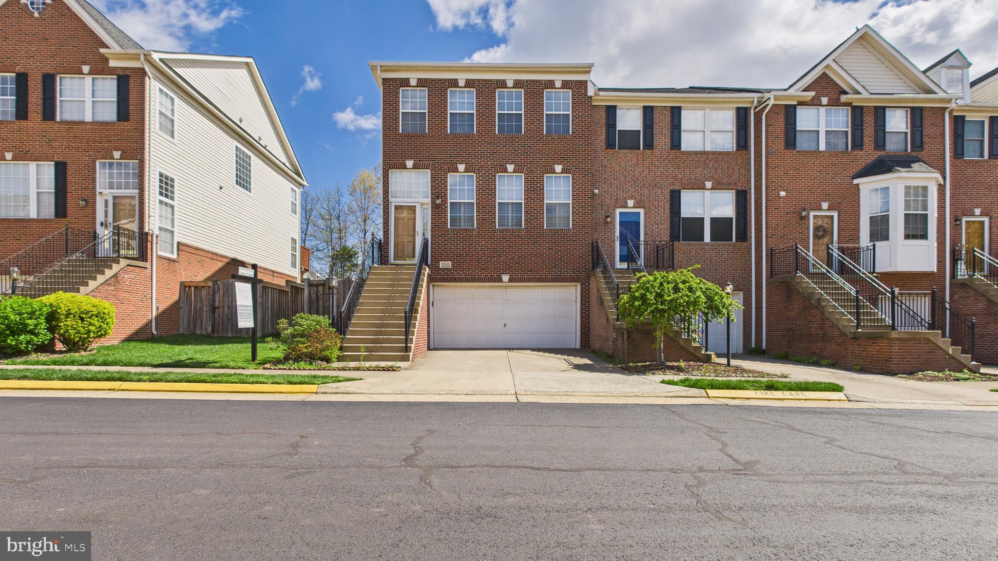 BROADLANDS - Residential