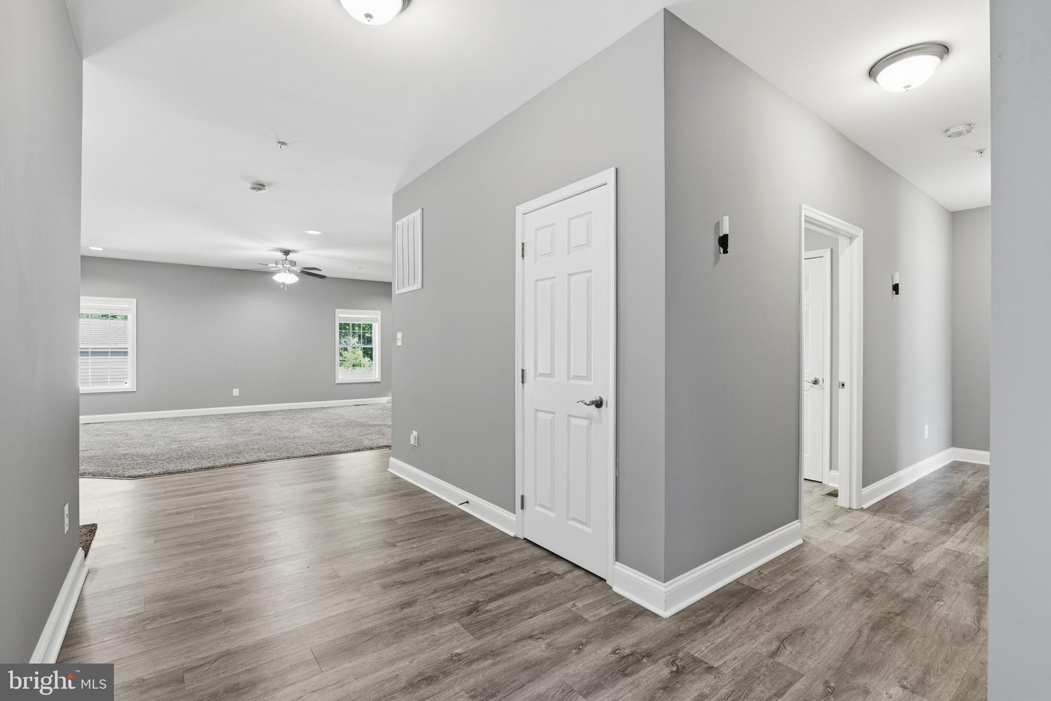 EMERALD HILLS ESTATES - Residential