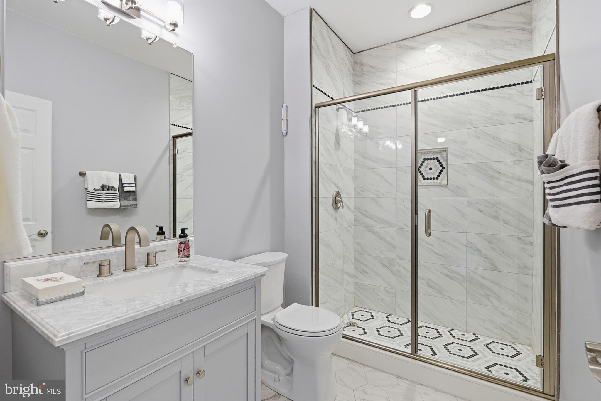 EMERALD HILLS ESTATES - Residential