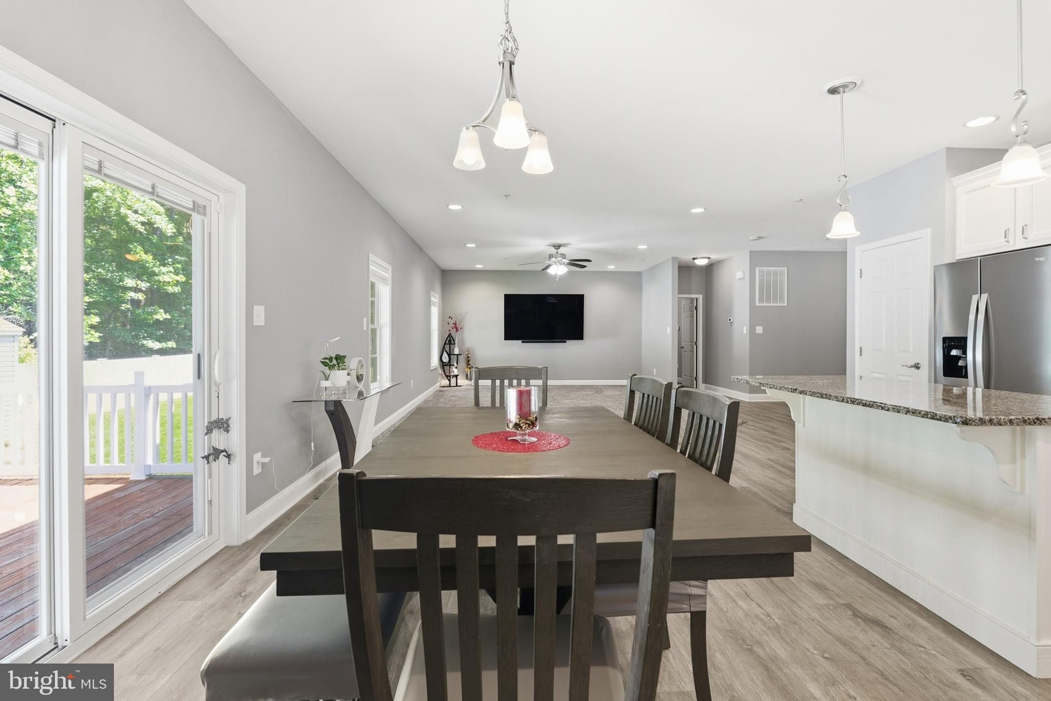 EMERALD HILLS ESTATES - Residential