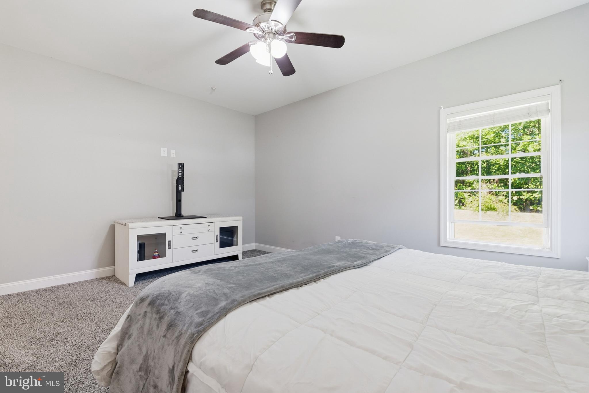 EMERALD HILLS ESTATES - Residential