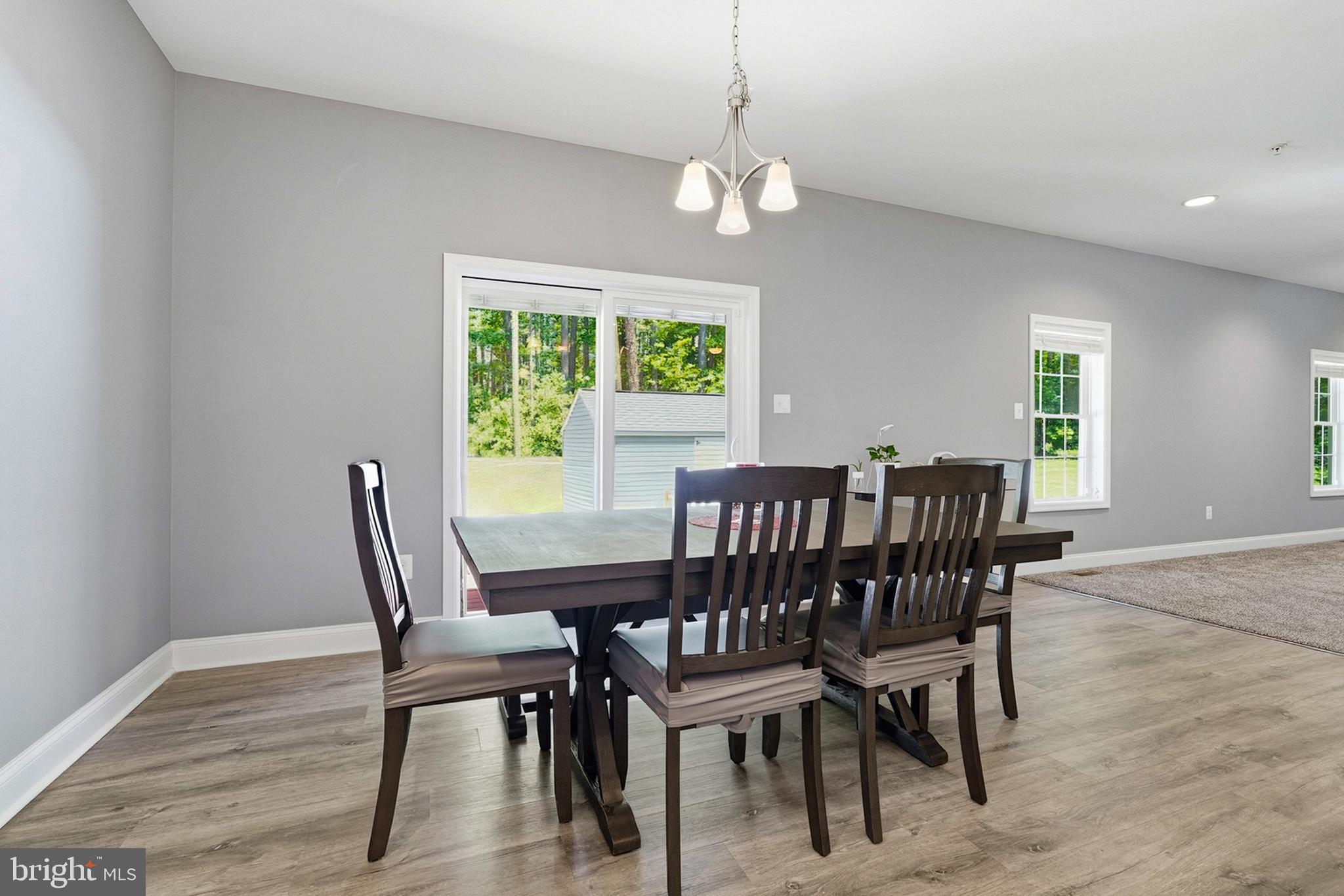 EMERALD HILLS ESTATES - Residential