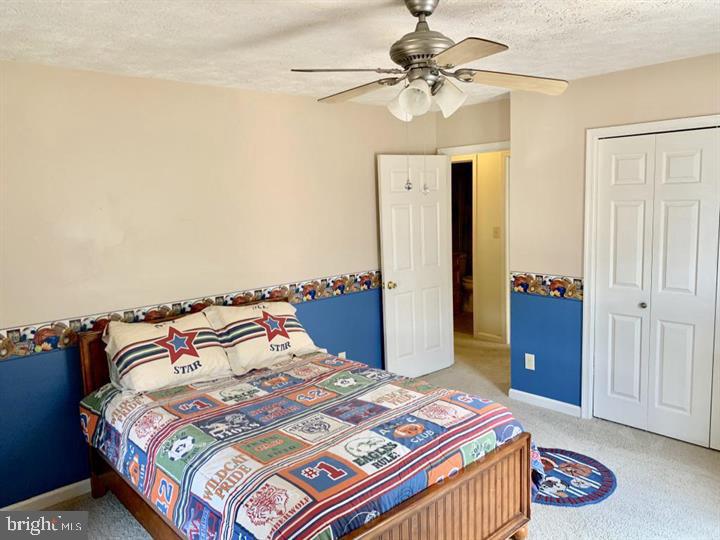 SMOKETREE - Residential Lease