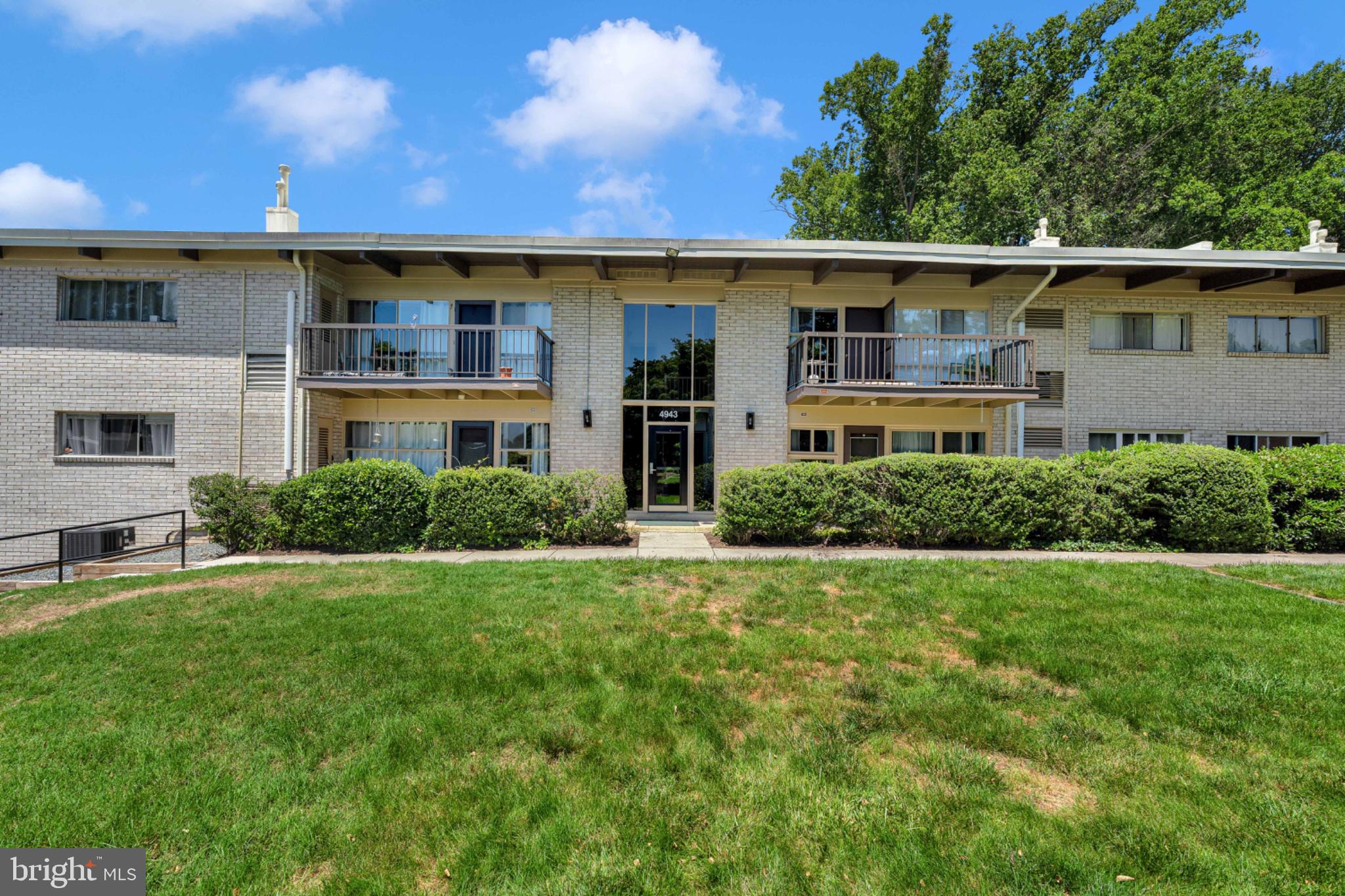 FAIRFAX HERITAGE - Residential