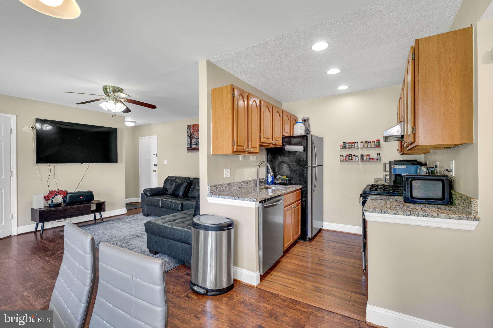 FAIRFAX HERITAGE - Residential