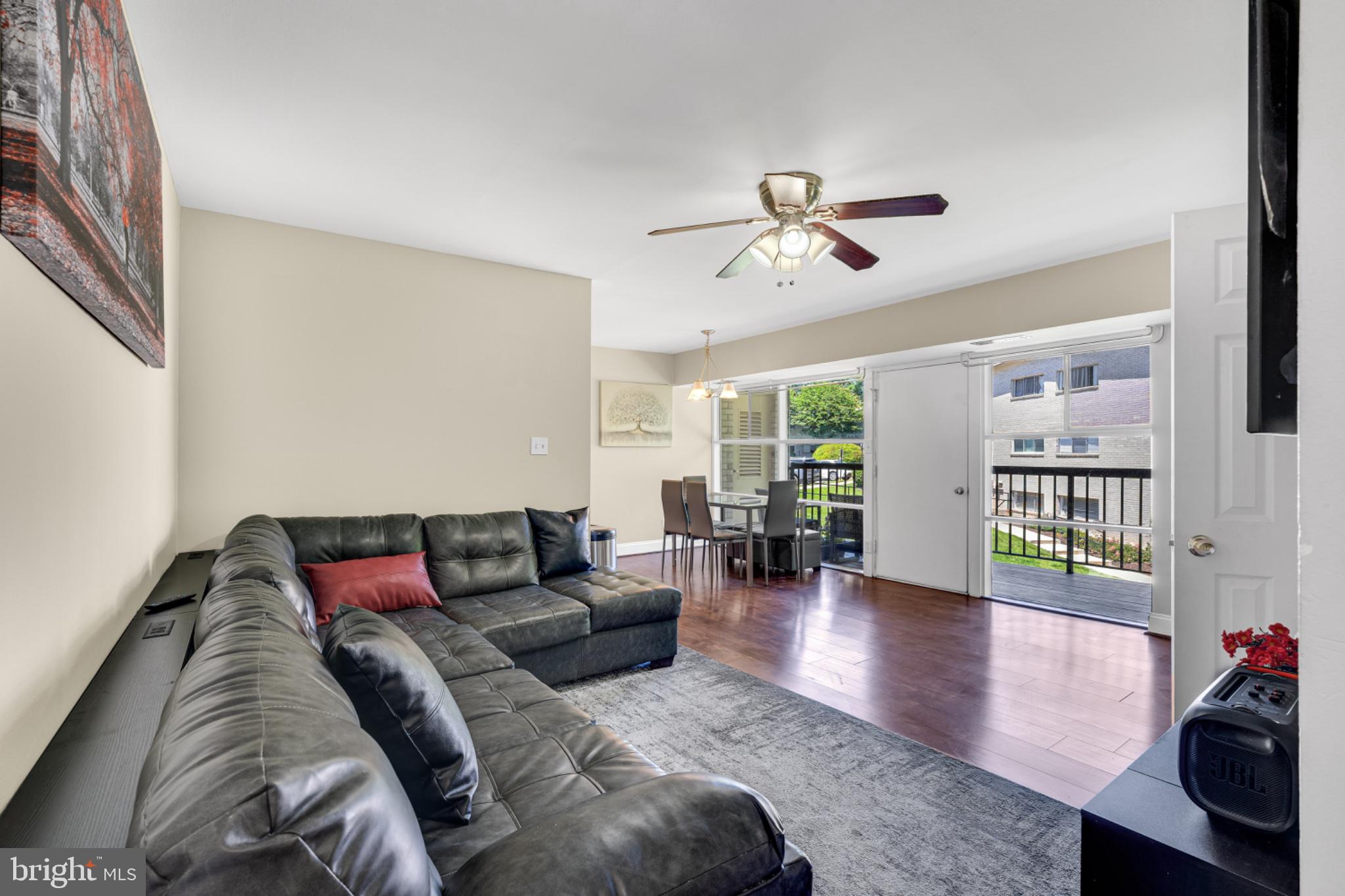 FAIRFAX HERITAGE - Residential